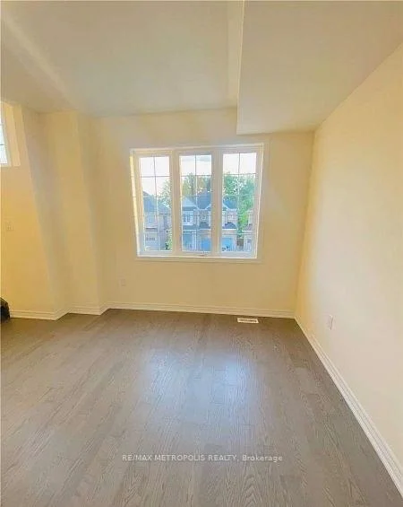 Photo 15 of Unit Main, 31 Allegro Drive, Brampton, Credit Valley — HOMEH