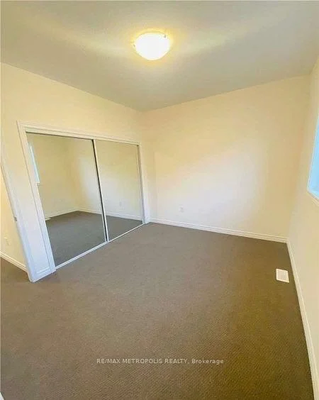 Photo 33 of Unit Main, 31 Allegro Drive, Brampton, Credit Valley — HOMEH