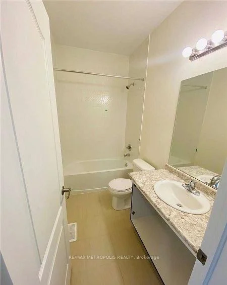 Photo 39 of Unit Main, 31 Allegro Drive, Brampton, Credit Valley — HOMEH