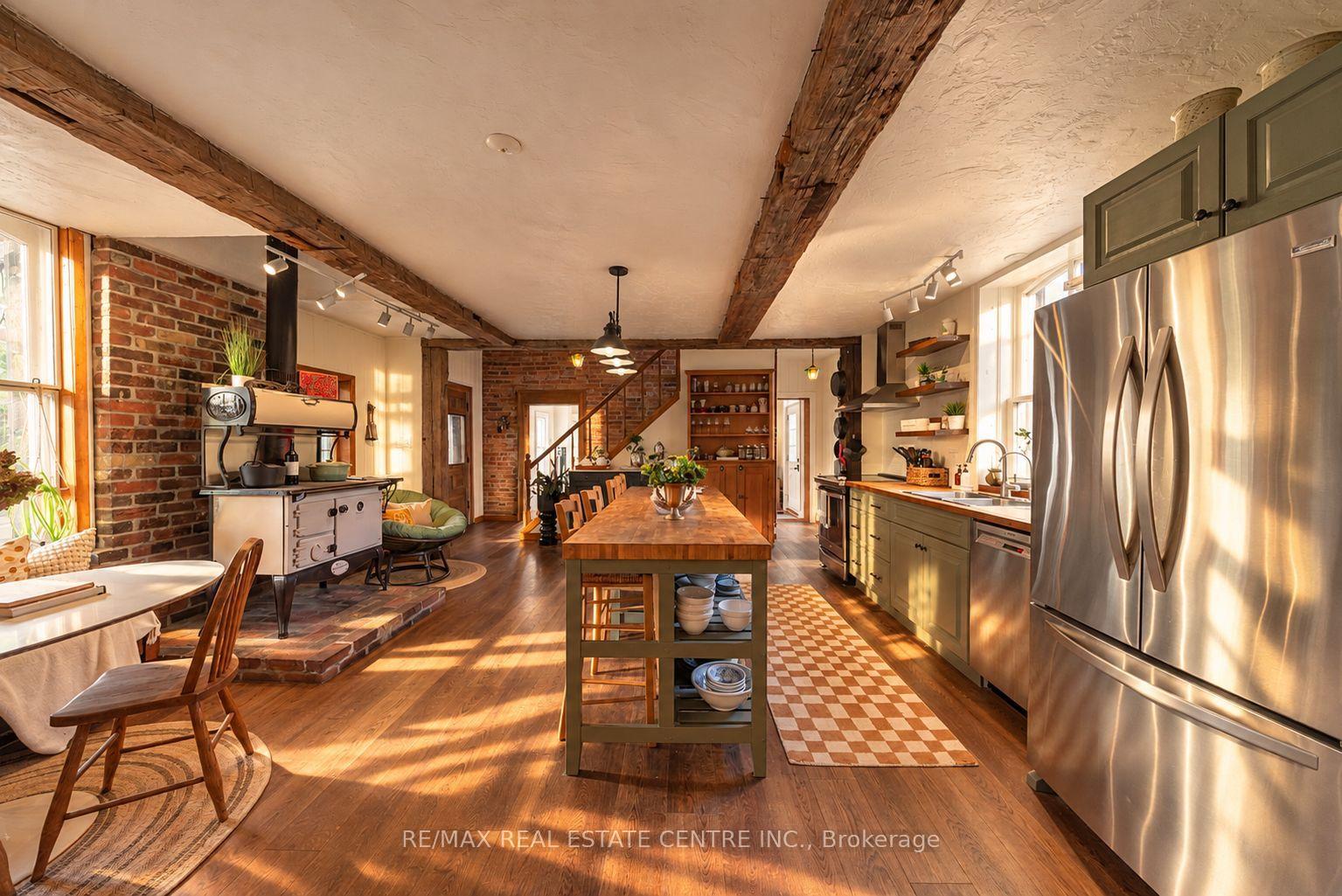 Photo 14 of 14700 Creditiew Road, Caledon, Cheltenham — HOMEH