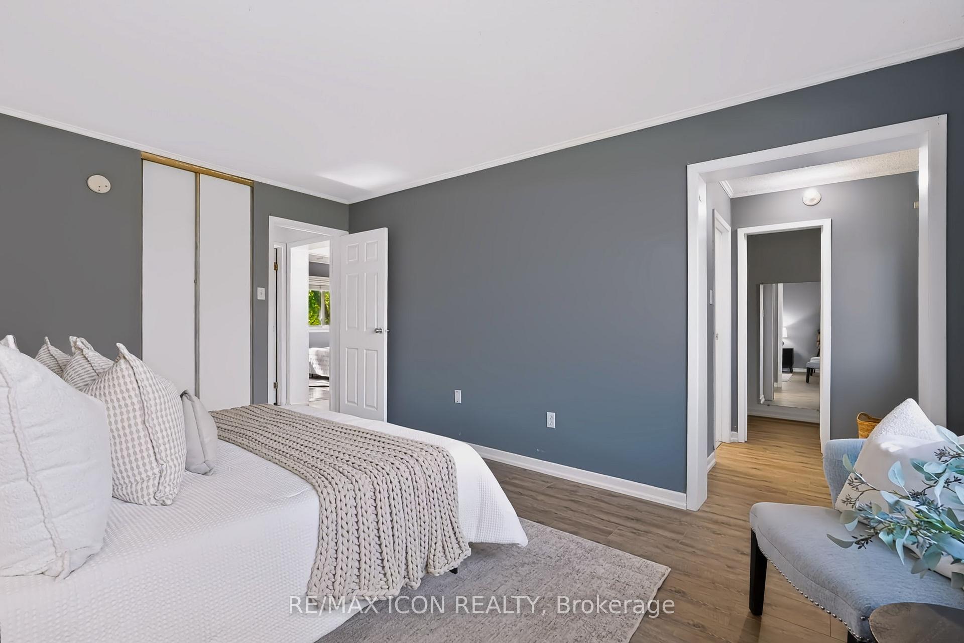 Photo 15 of Unit 102, 121 University Avenue E, Waterloo, Downtown Waterloo — HOMEH