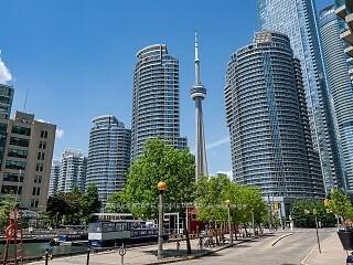 Photo 2 of Unit 2403, 77 Harbour Square, Toronto, Waterfront Communities — HOMEH
