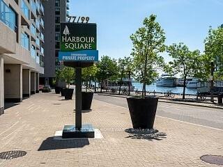 Photo 3 of Unit 2403, 77 Harbour Square, Toronto, Waterfront Communities — HOMEH