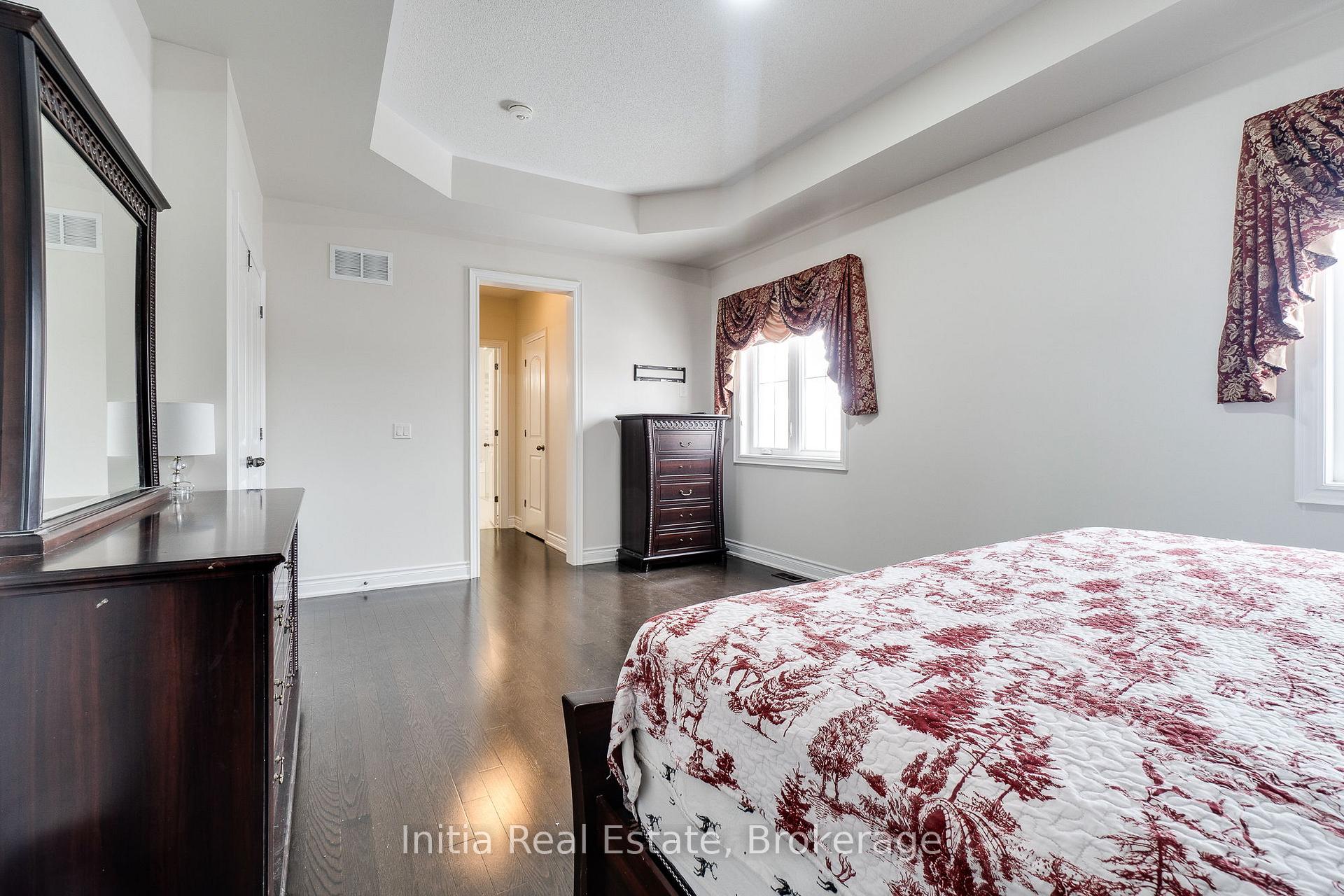 Photo 30 of 12 Erintown Crescent S, Brampton, Toronto Gore Rural Estate — HOMEH