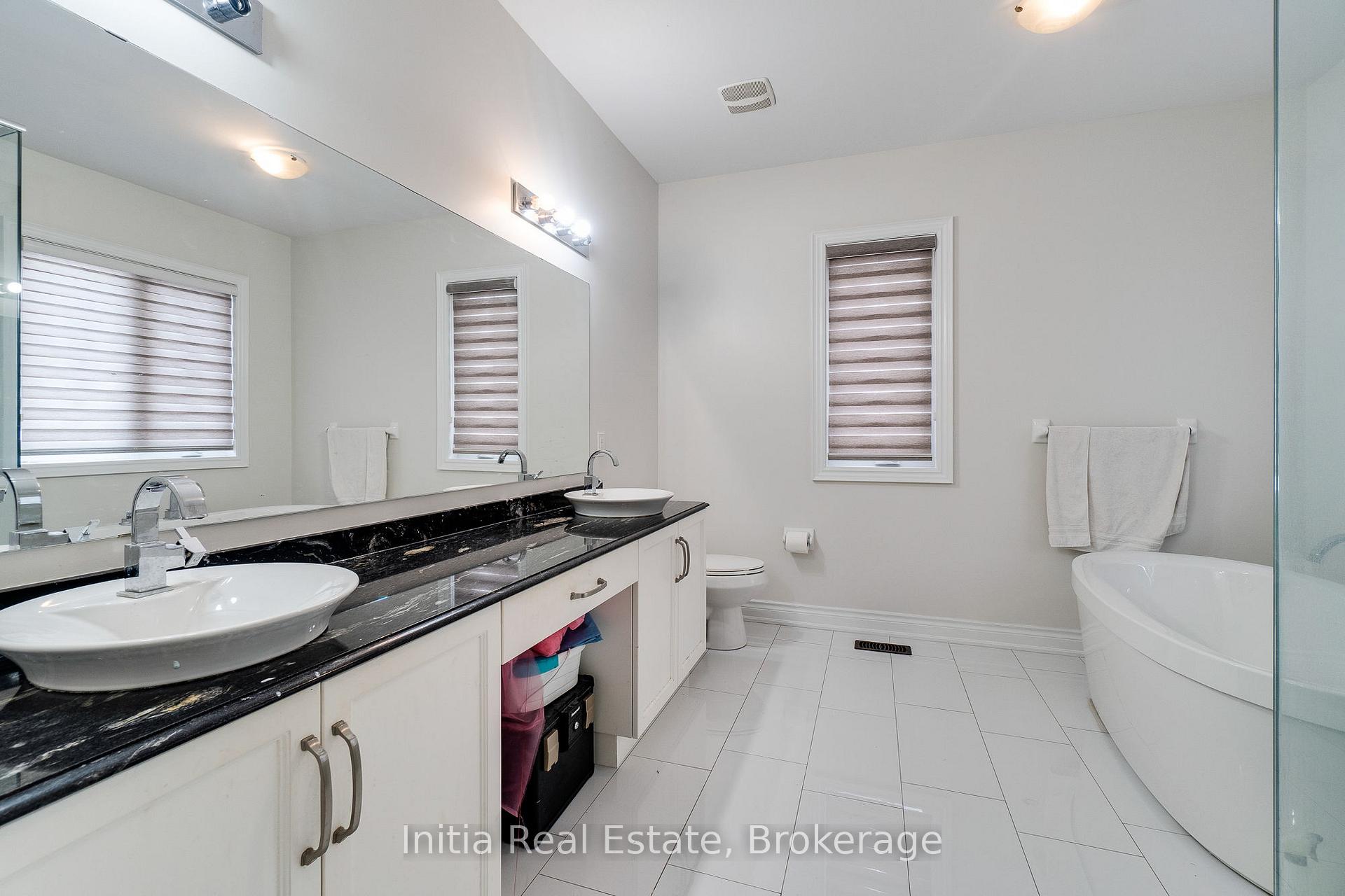 Photo 31 of 12 Erintown Crescent S, Brampton, Toronto Gore Rural Estate — HOMEH