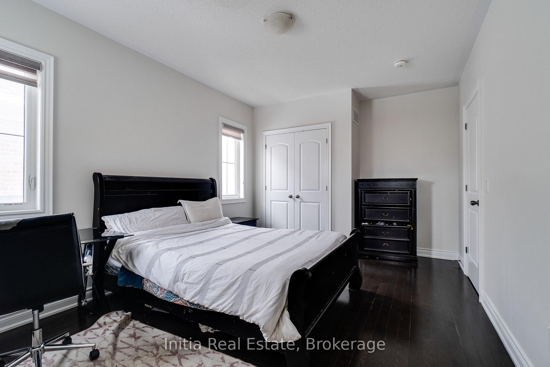 Photo 38 of 12 Erintown Crescent S, Brampton, Toronto Gore Rural Estate — HOMEH