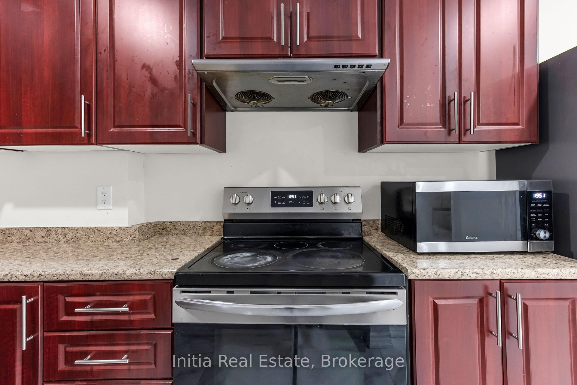 Photo 50 of 12 Erintown Crescent S, Brampton, Toronto Gore Rural Estate — HOMEH