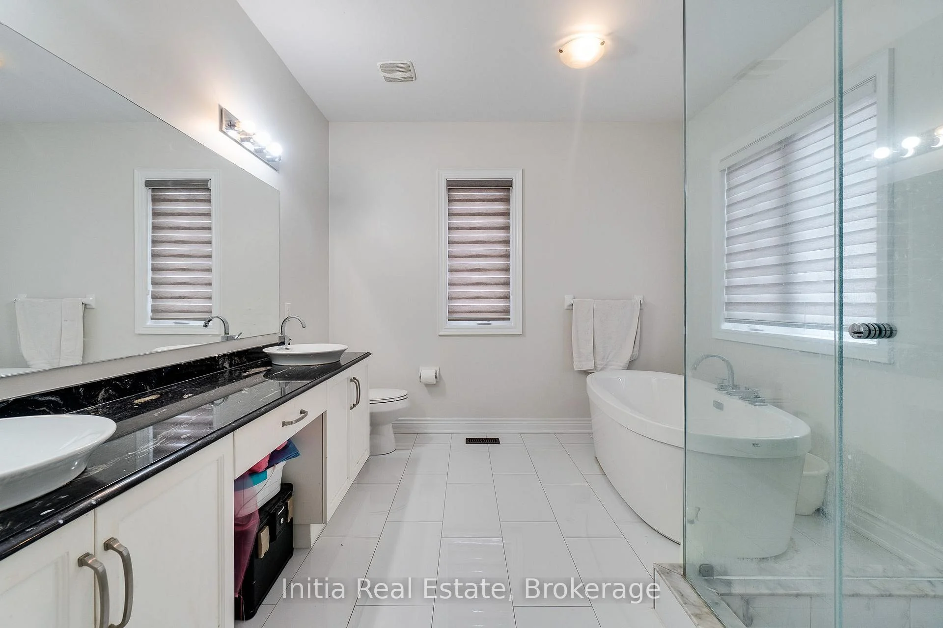 Photo 35 of 12 Erintown Crescent S, Brampton, Toronto Gore Rural Estate — HOMEH