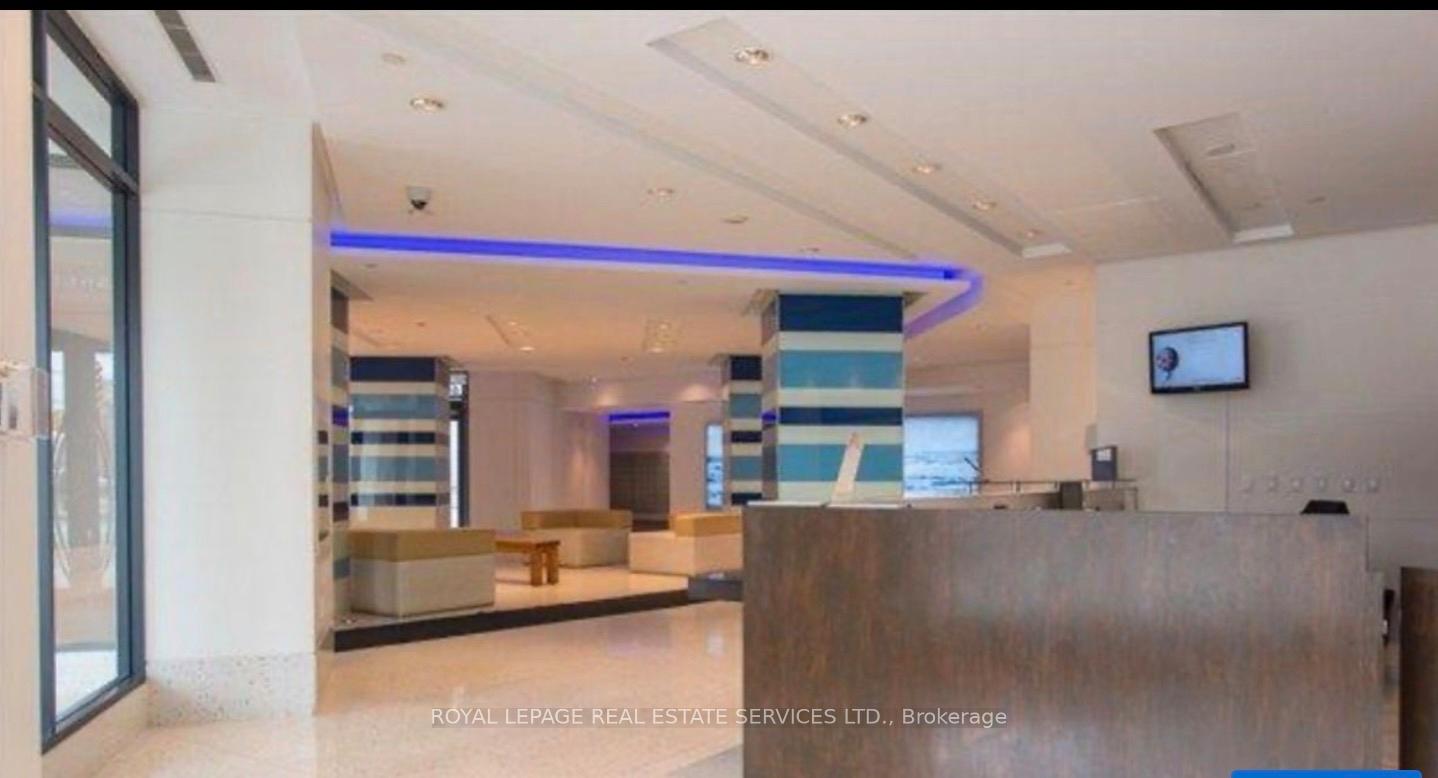 Photo 2 of Unit 302, 600 Fleet Street, Toronto, Niagara — HOMEH