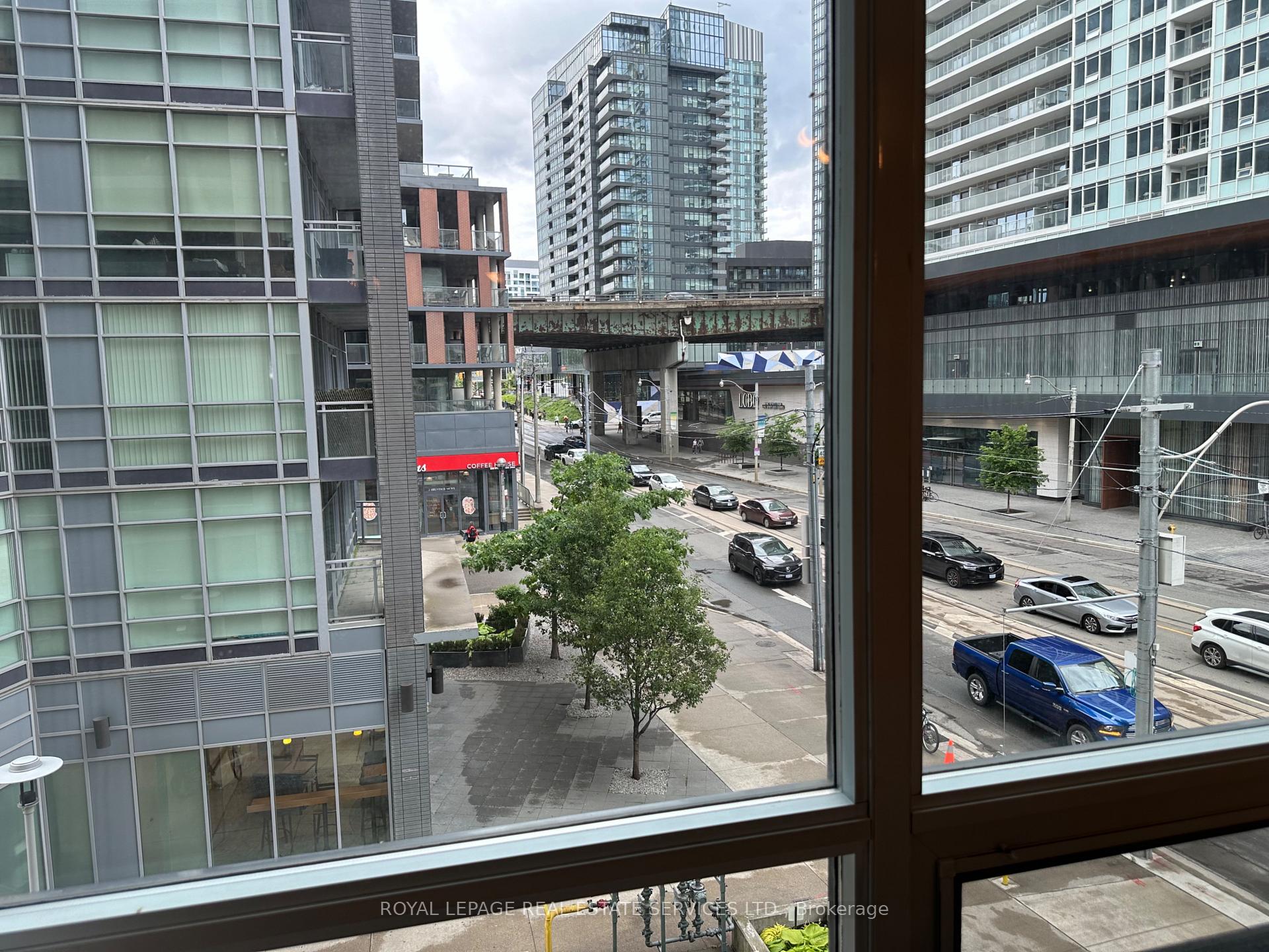 Photo 9 of Unit 302, 600 Fleet Street, Toronto, Niagara — HOMEH