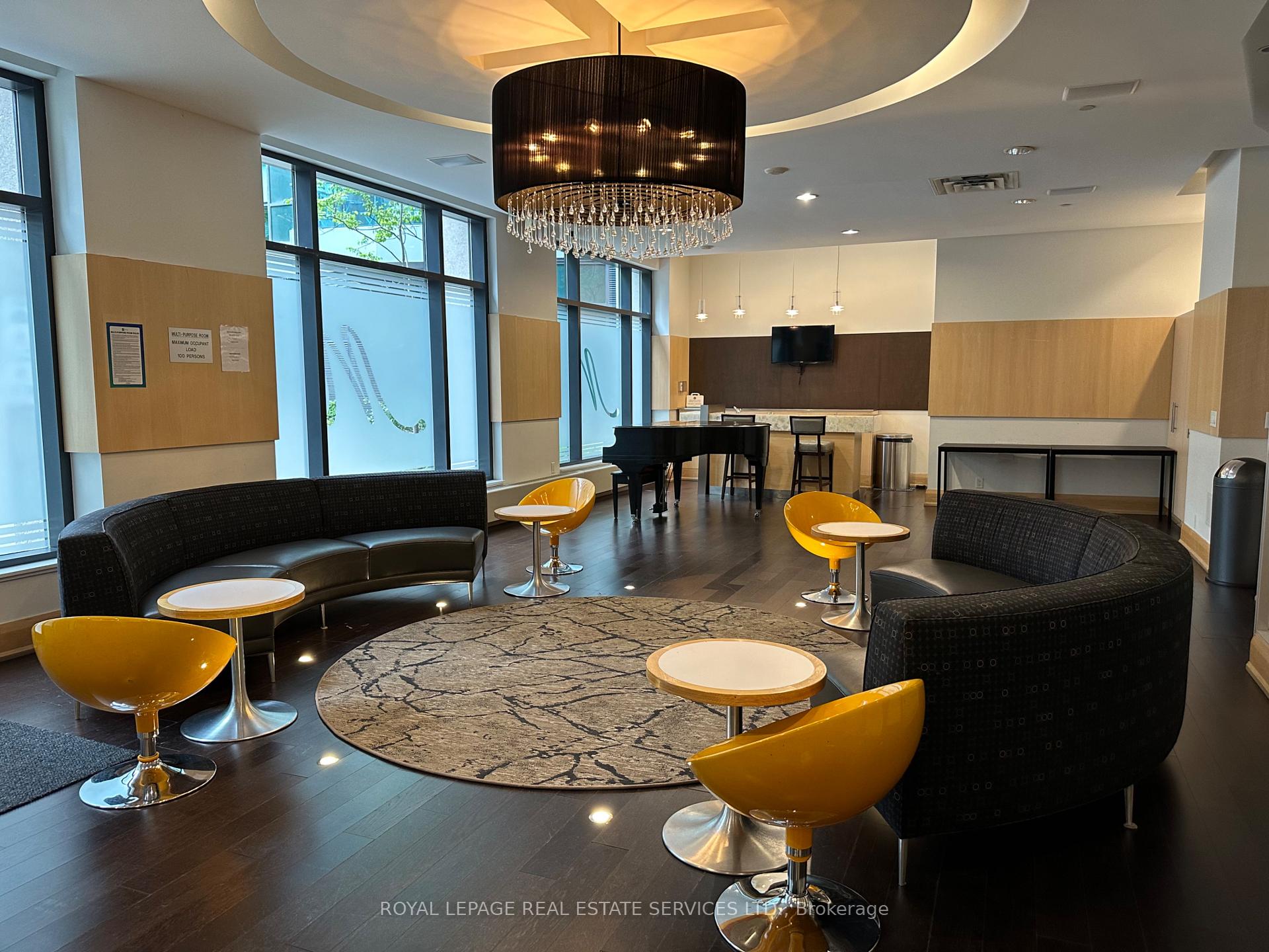 Photo 10 of Unit 302, 600 Fleet Street, Toronto, Niagara — HOMEH