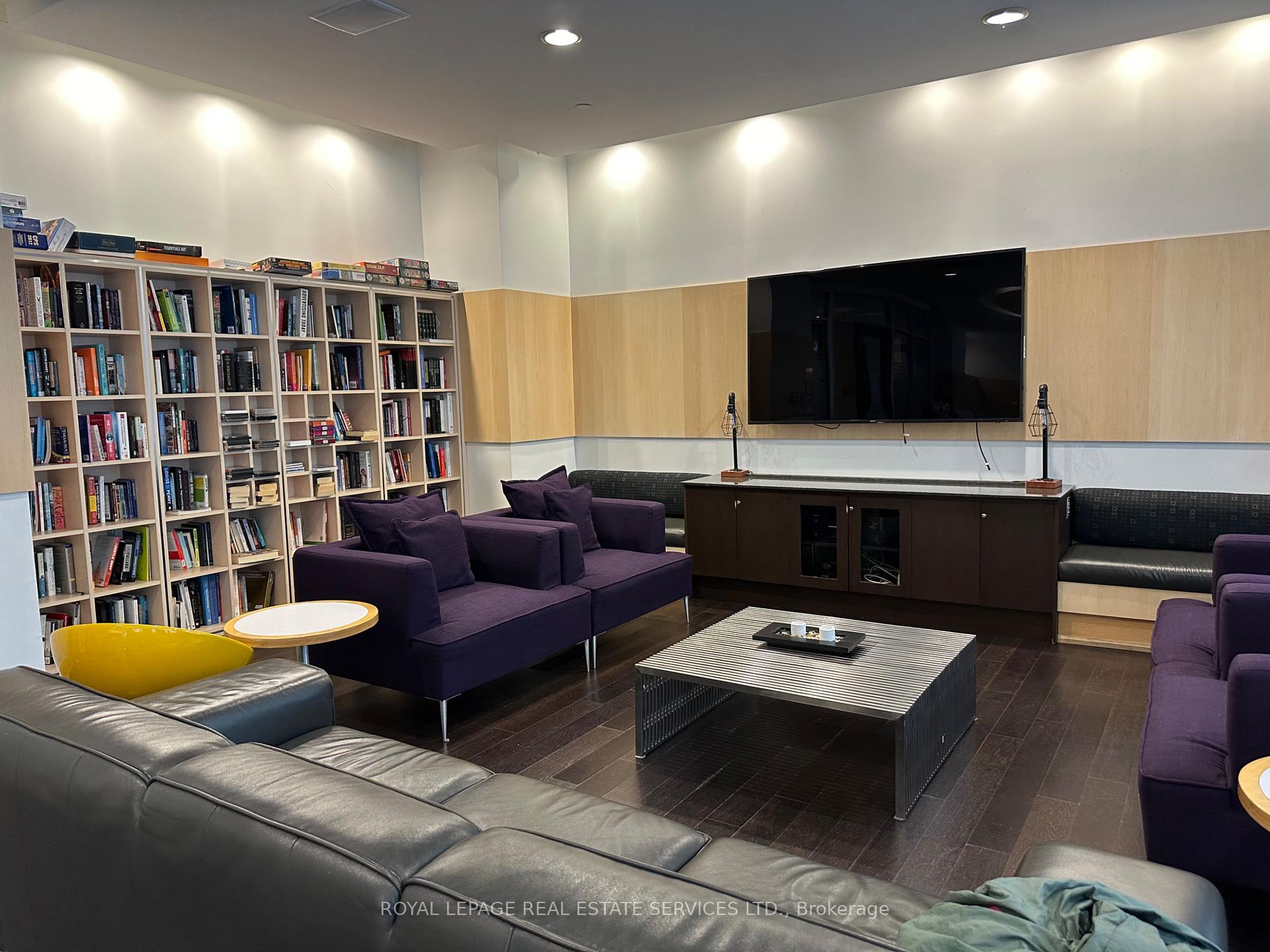 Photo 12 of Unit 302, 600 Fleet Street, Toronto, Niagara — HOMEH