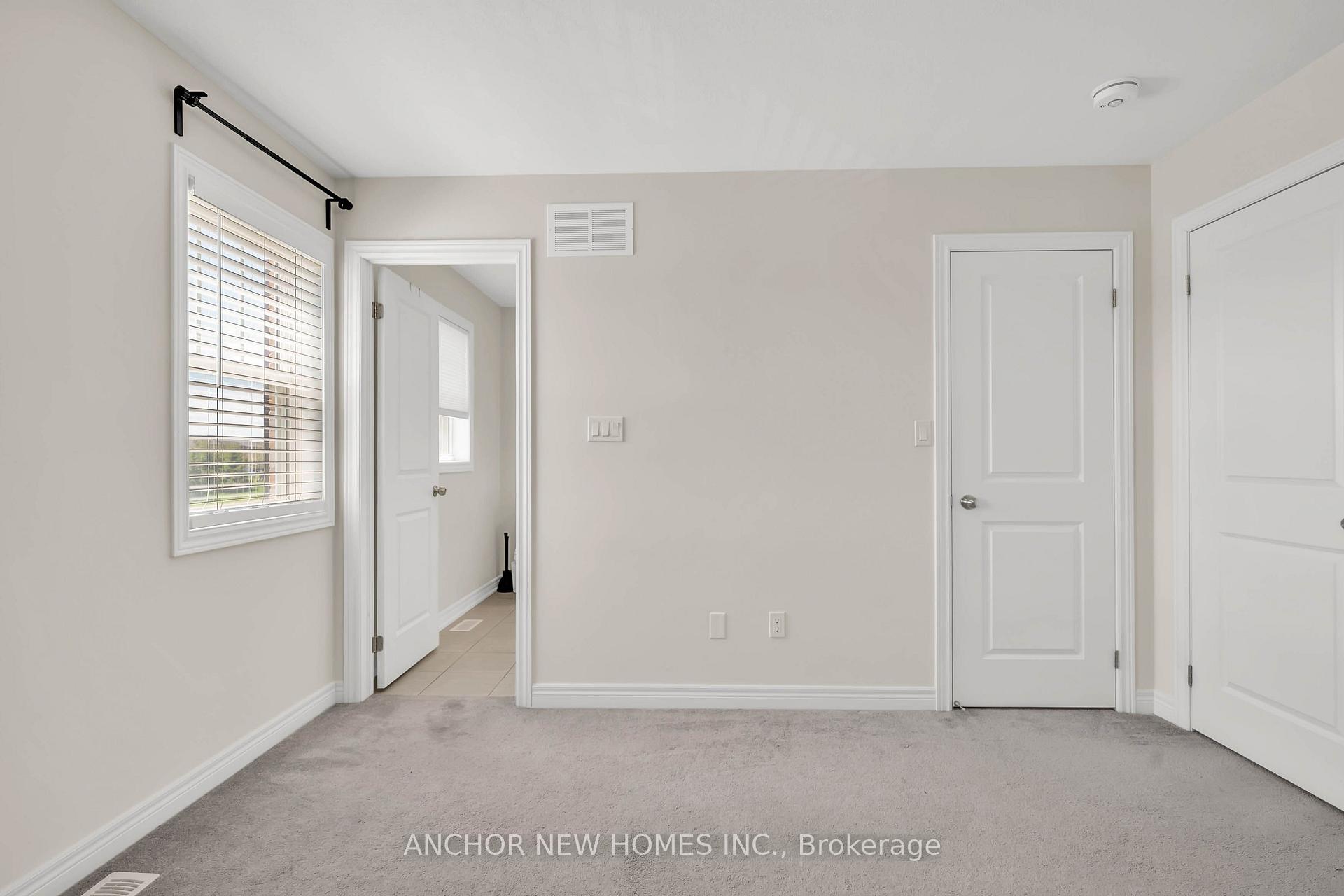 Photo 14 of 883 Broadway Boulevard, Peterborough, Northcrest Ward 5 — HOMEH