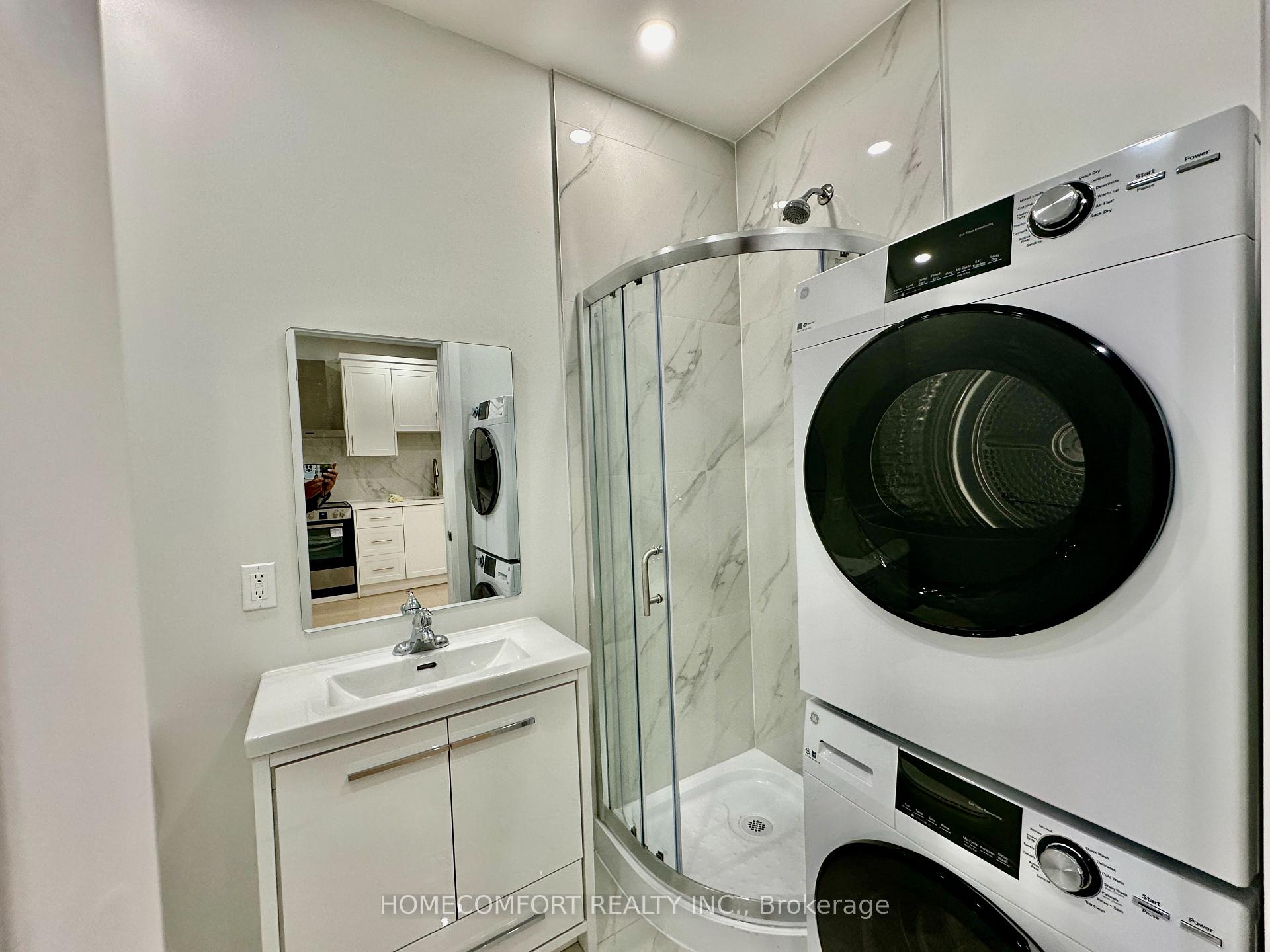 Photo 11 of Unit Upper, 211 Osler Street, Toronto, Weston-Pellam Park — HOMEH