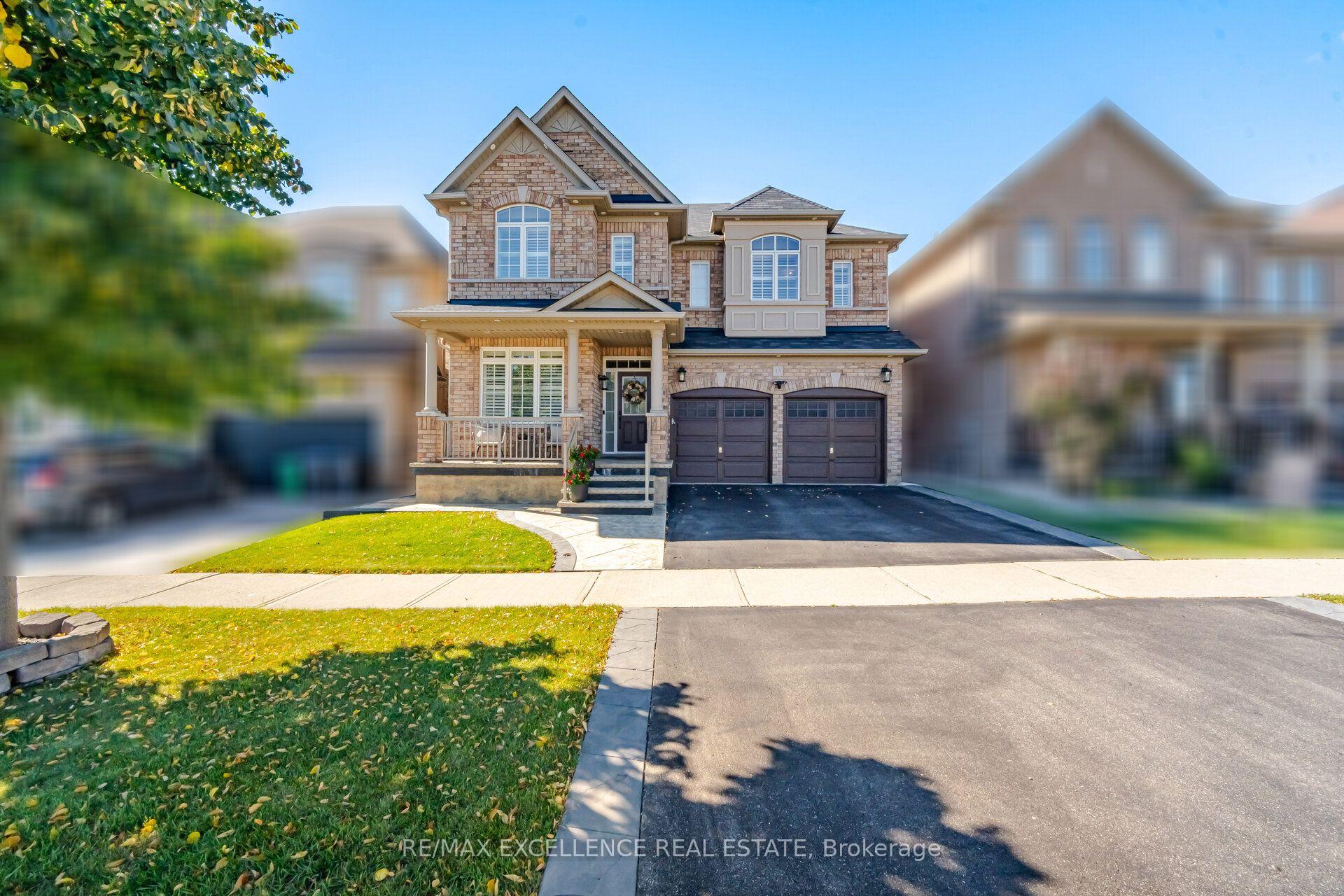Photo 2 of 13 Sage Meadow Crescent, Brampton, Credit Valley — HOMEH
