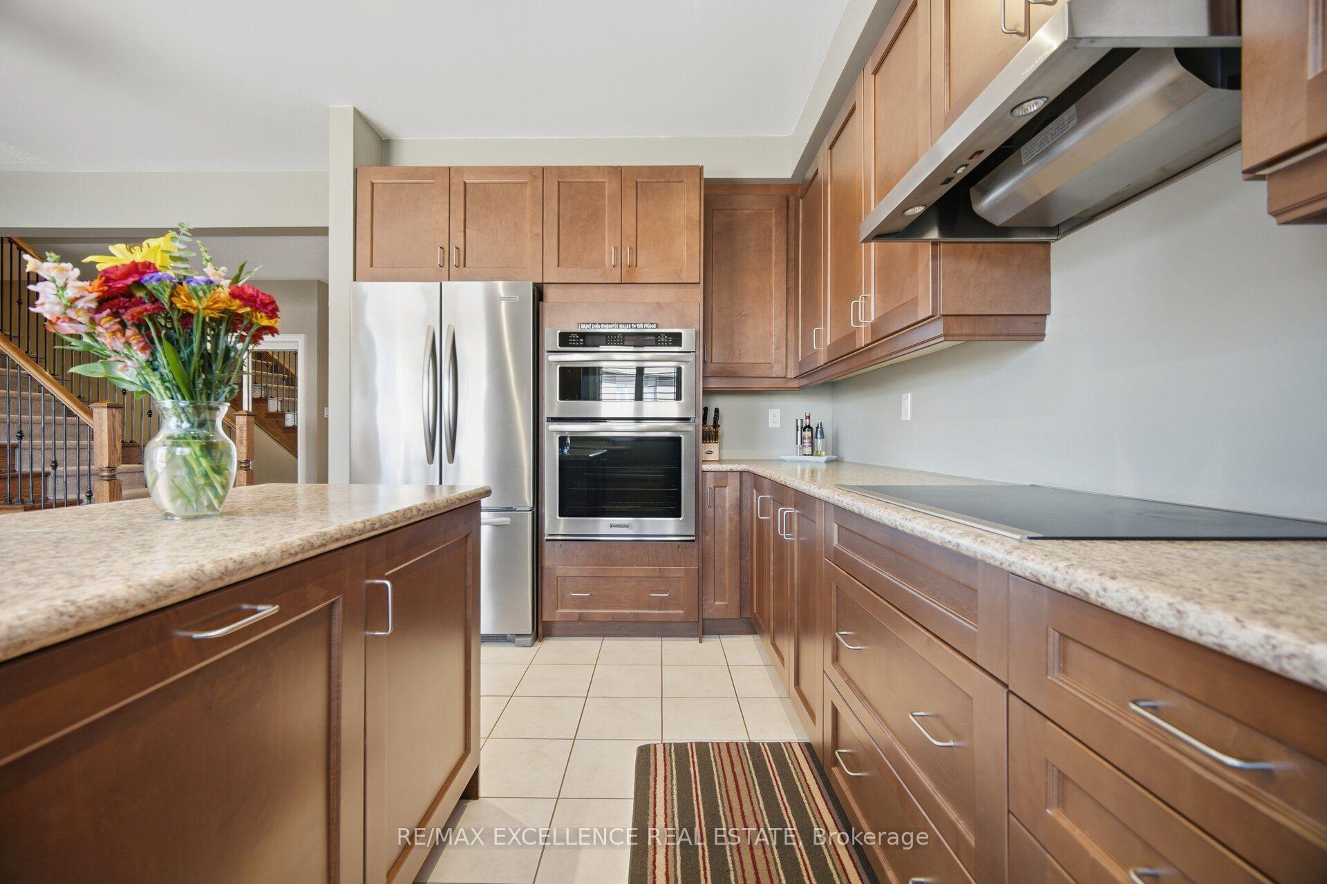 Photo 15 of 13 Sage Meadow Crescent, Brampton, Credit Valley — HOMEH