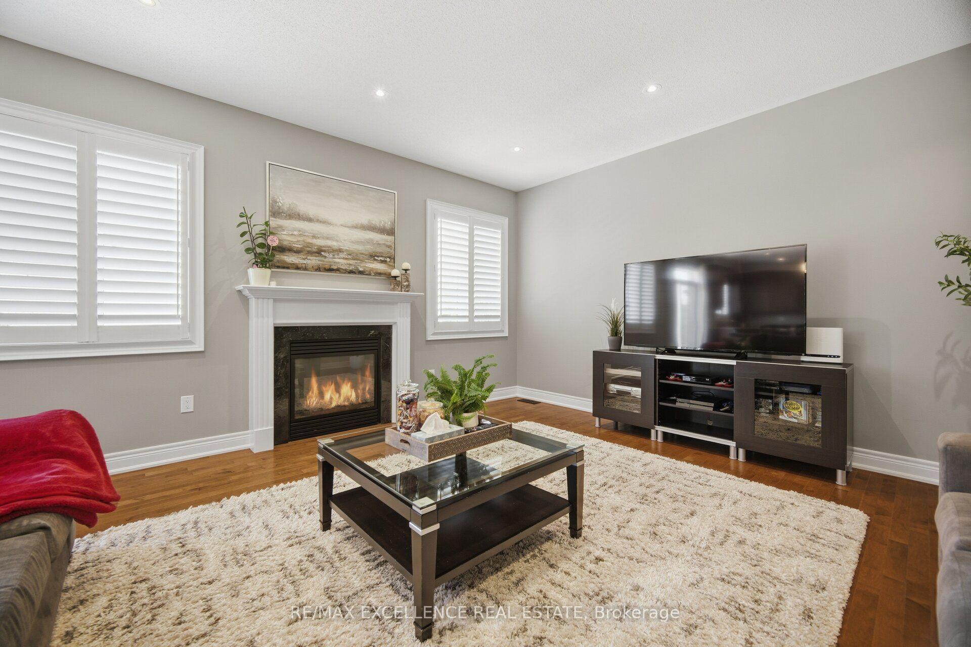 Photo 16 of 13 Sage Meadow Crescent, Brampton, Credit Valley — HOMEH