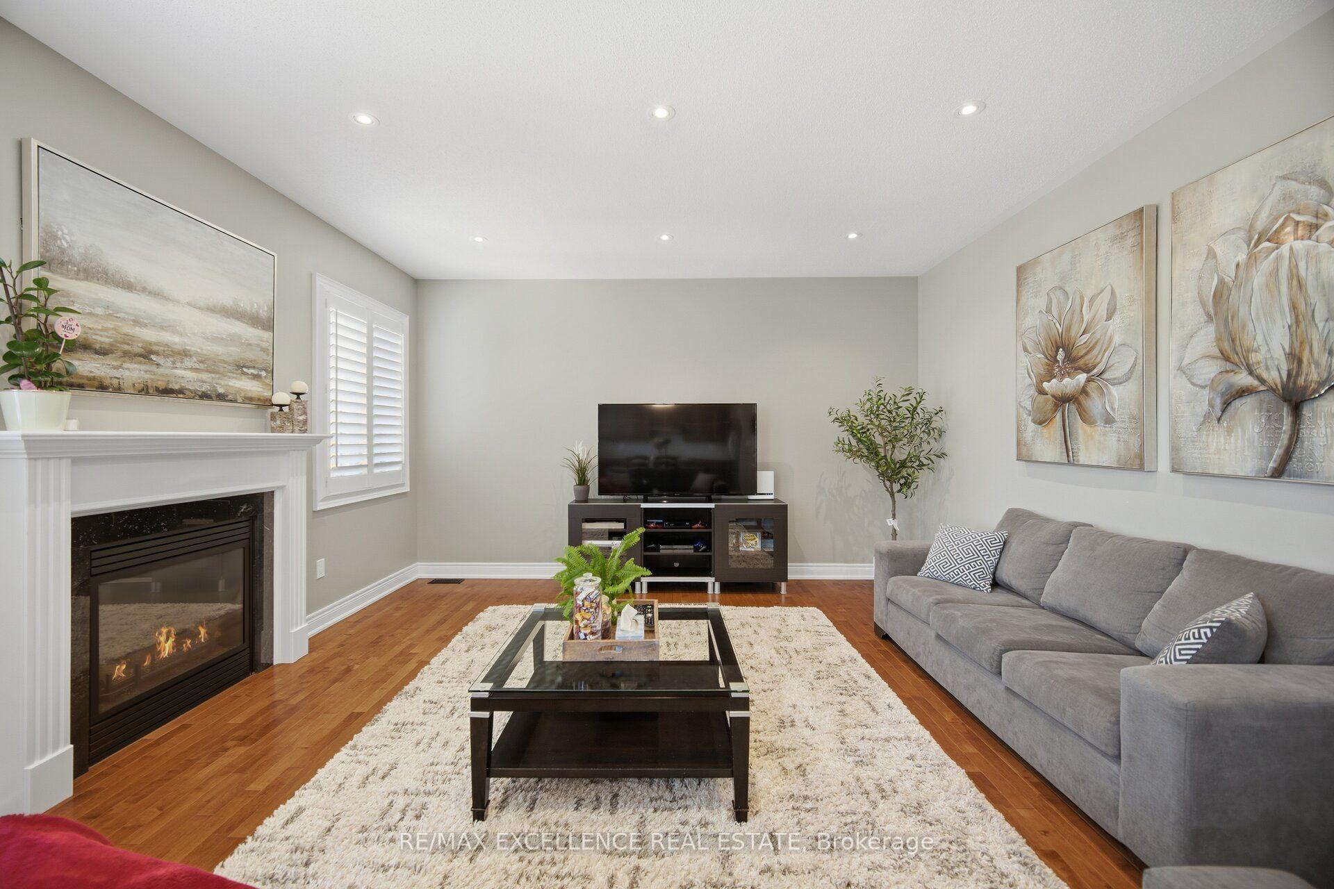 Photo 17 of 13 Sage Meadow Crescent, Brampton, Credit Valley — HOMEH