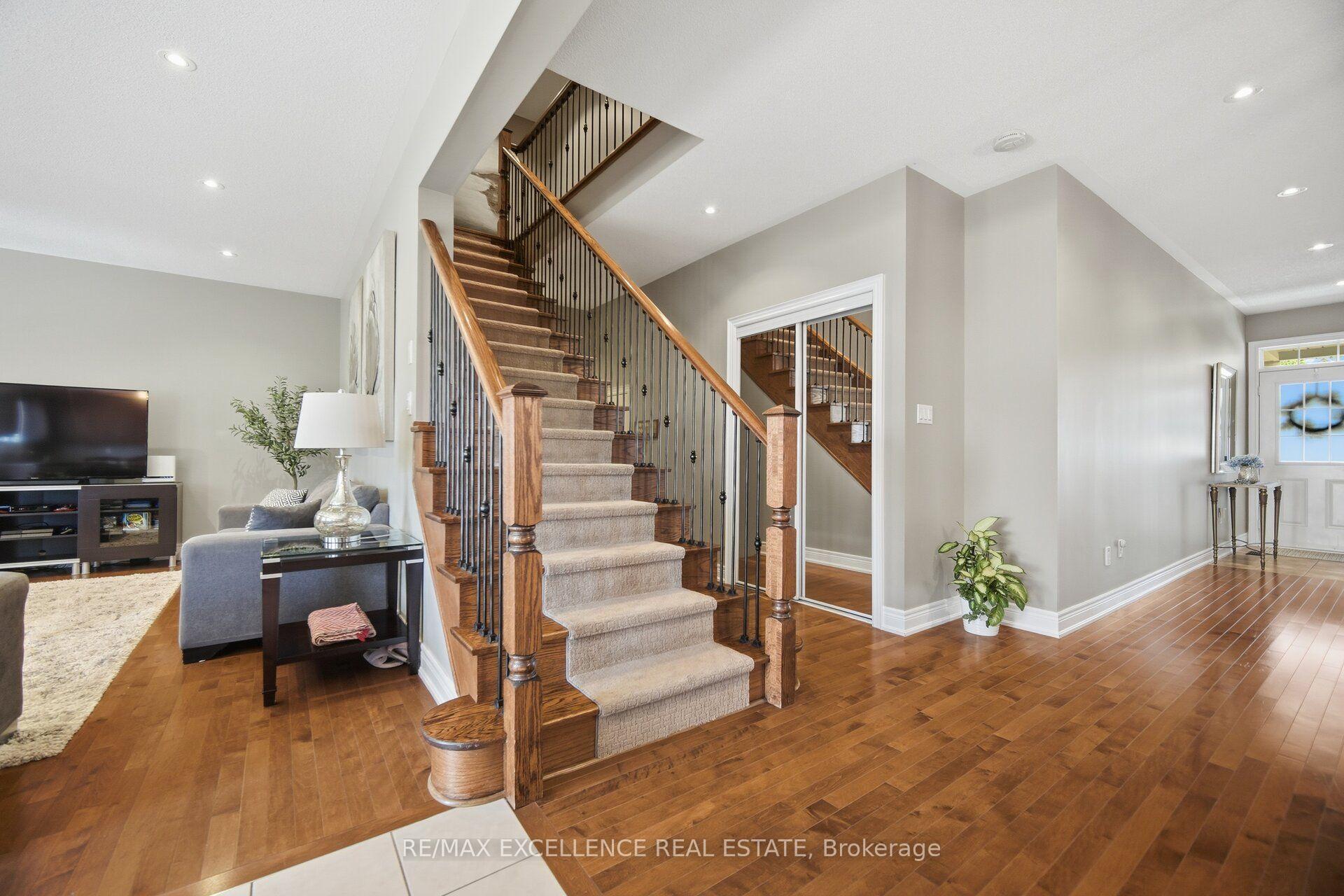 Photo 20 of 13 Sage Meadow Crescent, Brampton, Credit Valley — HOMEH
