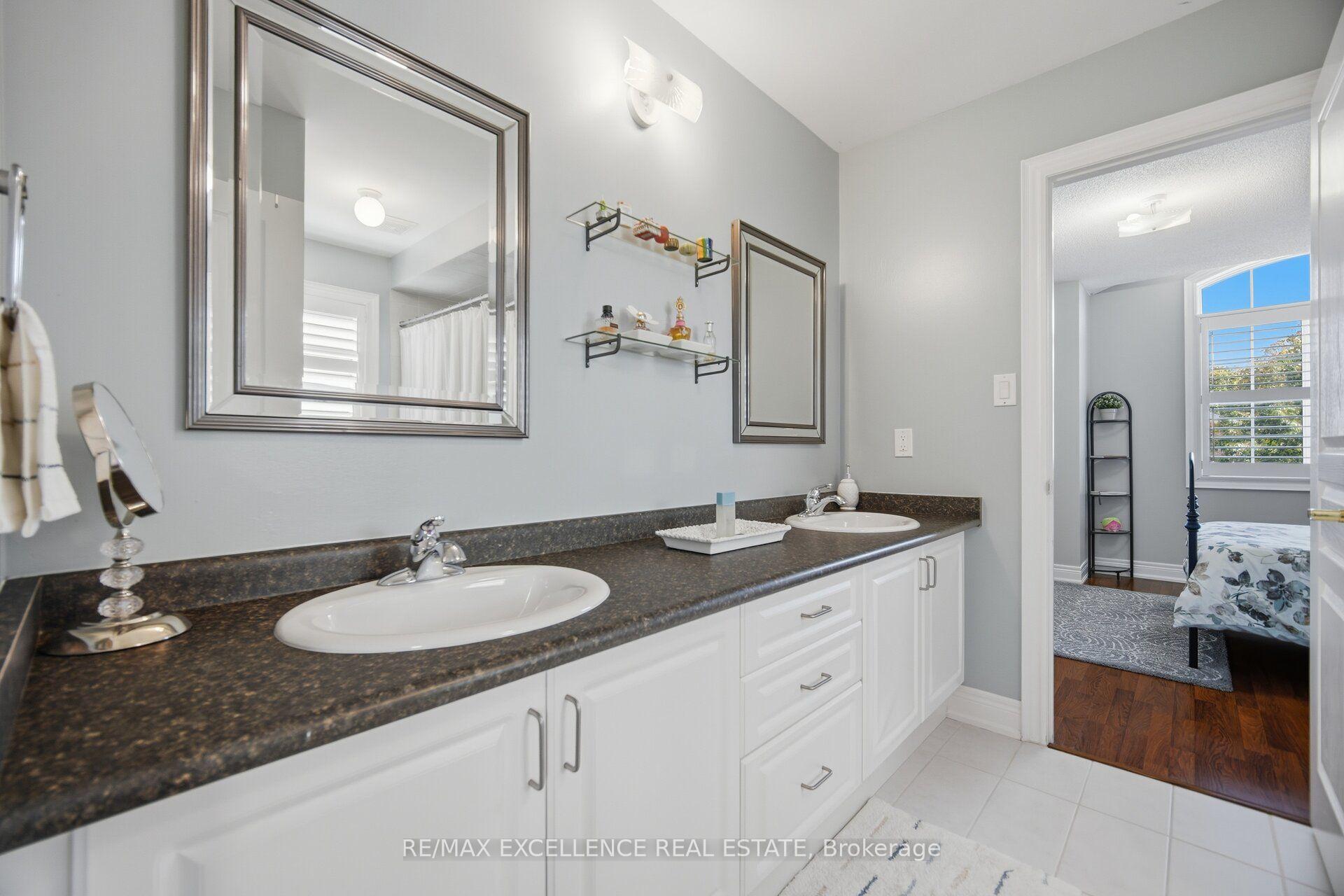 Photo 25 of 13 Sage Meadow Crescent, Brampton, Credit Valley — HOMEH