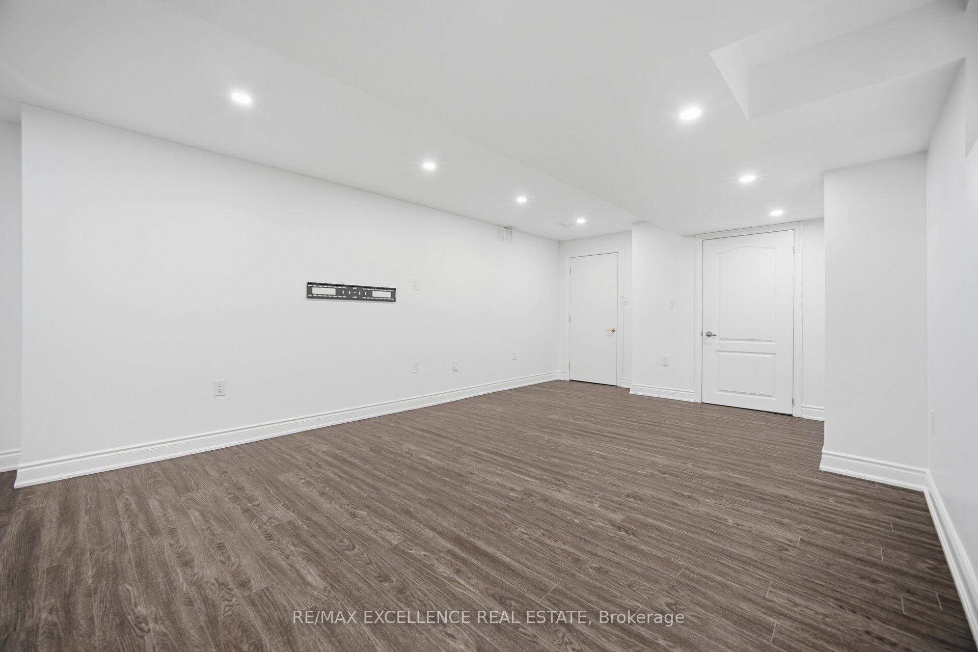 Photo 34 of 13 Sage Meadow Crescent, Brampton, Credit Valley — HOMEH