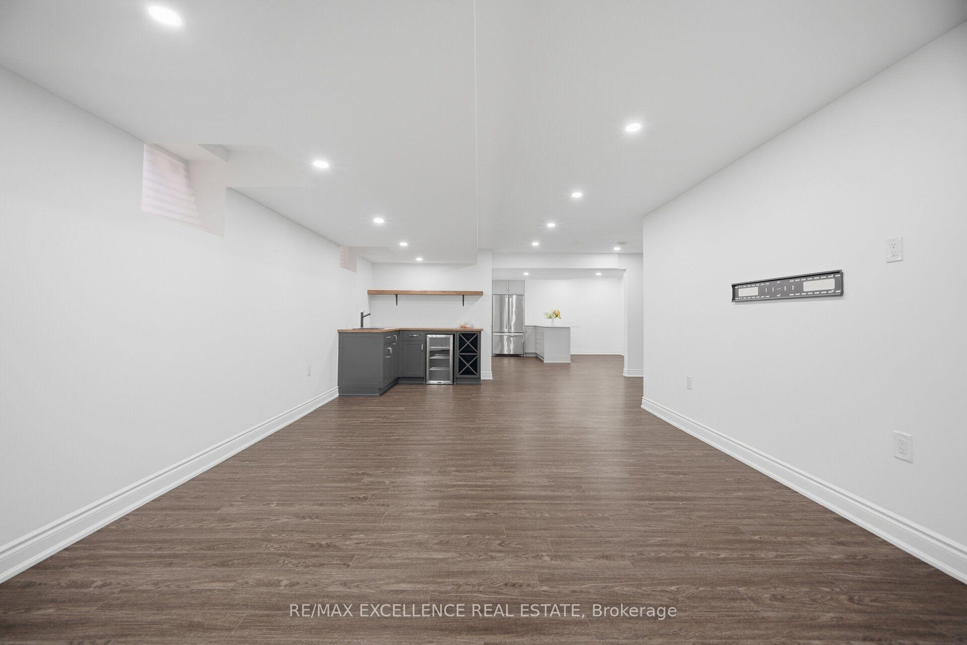 Photo 35 of 13 Sage Meadow Crescent, Brampton, Credit Valley — HOMEH