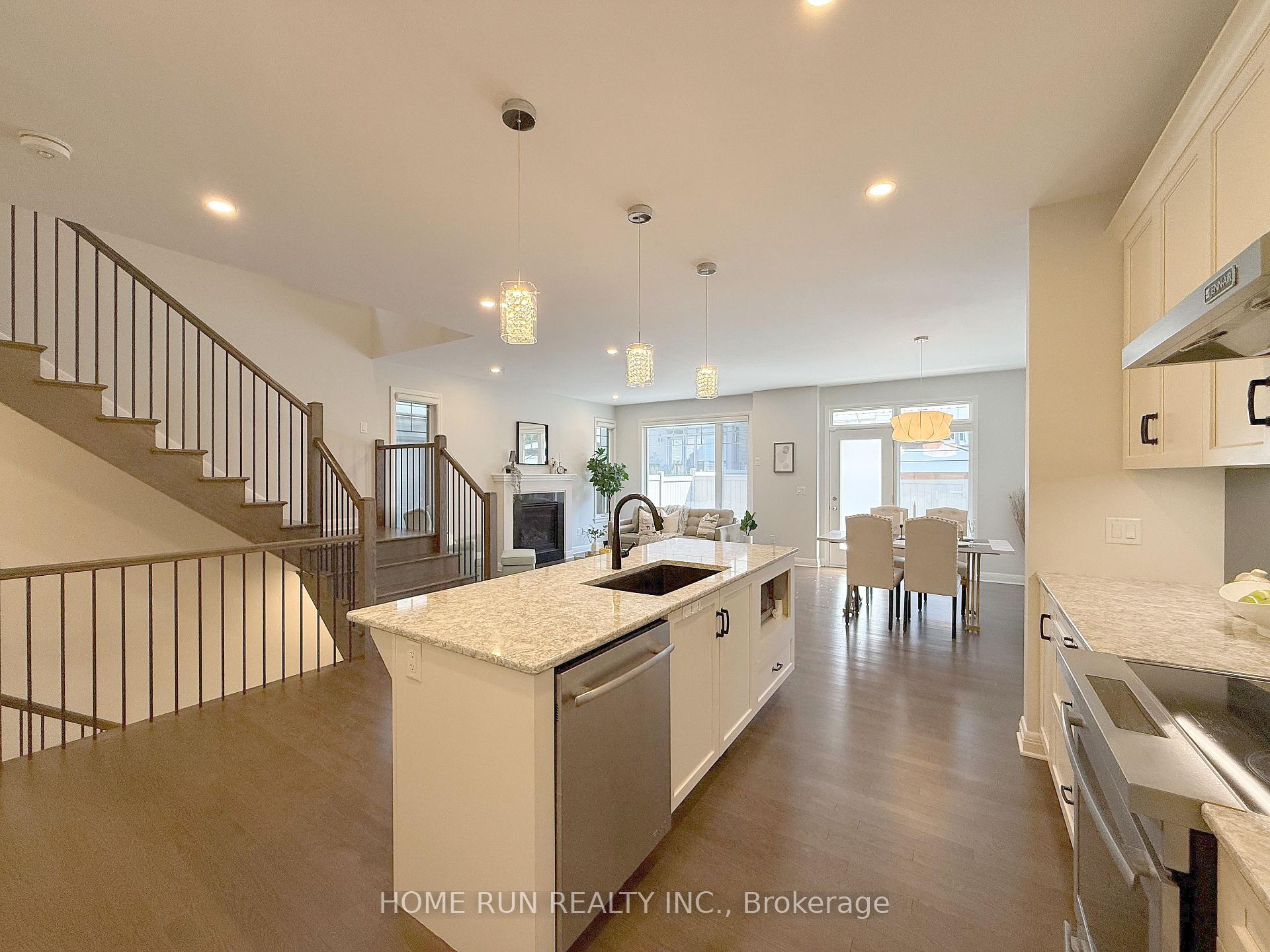 Photo 15 of 322 Lysander Place, Ottawa, CFB Rockcliffe and Area — HOMEH