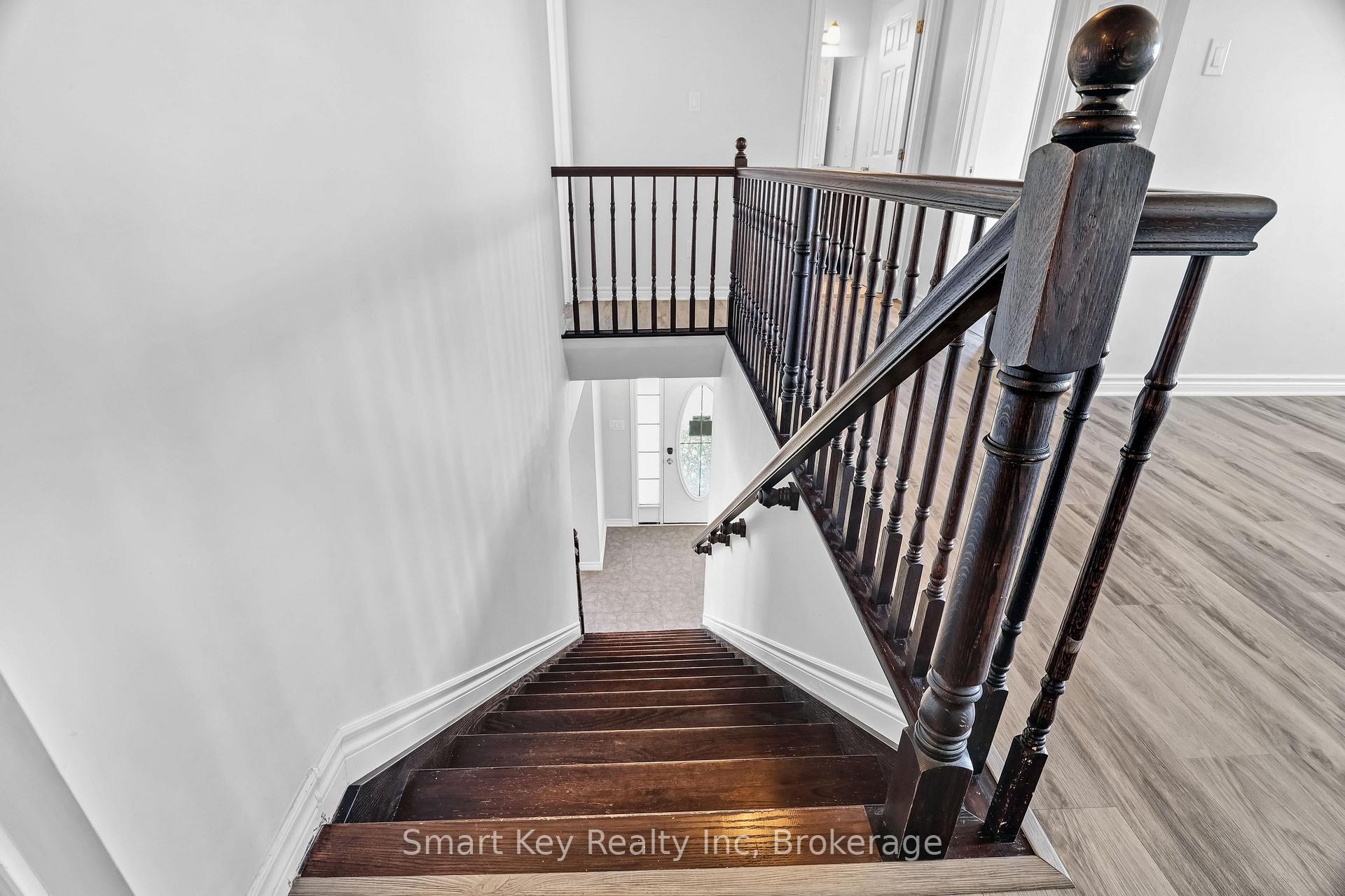 Photo 20 of 425 Aphelion Crescent, Ottawa, Barrhaven - Half Moon Bay — HOMEH