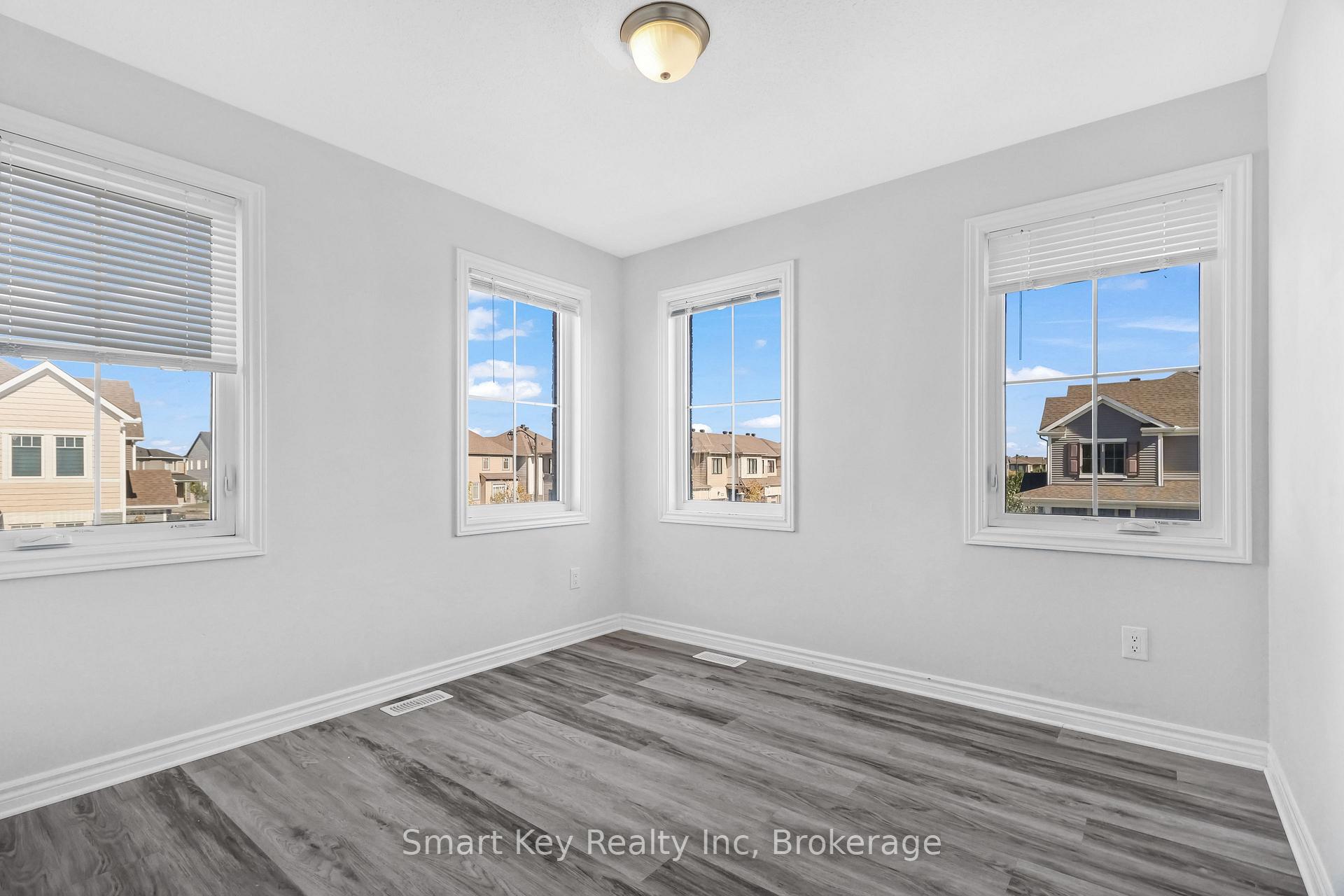 Photo 26 of 425 Aphelion Crescent, Ottawa, Barrhaven - Half Moon Bay — HOMEH
