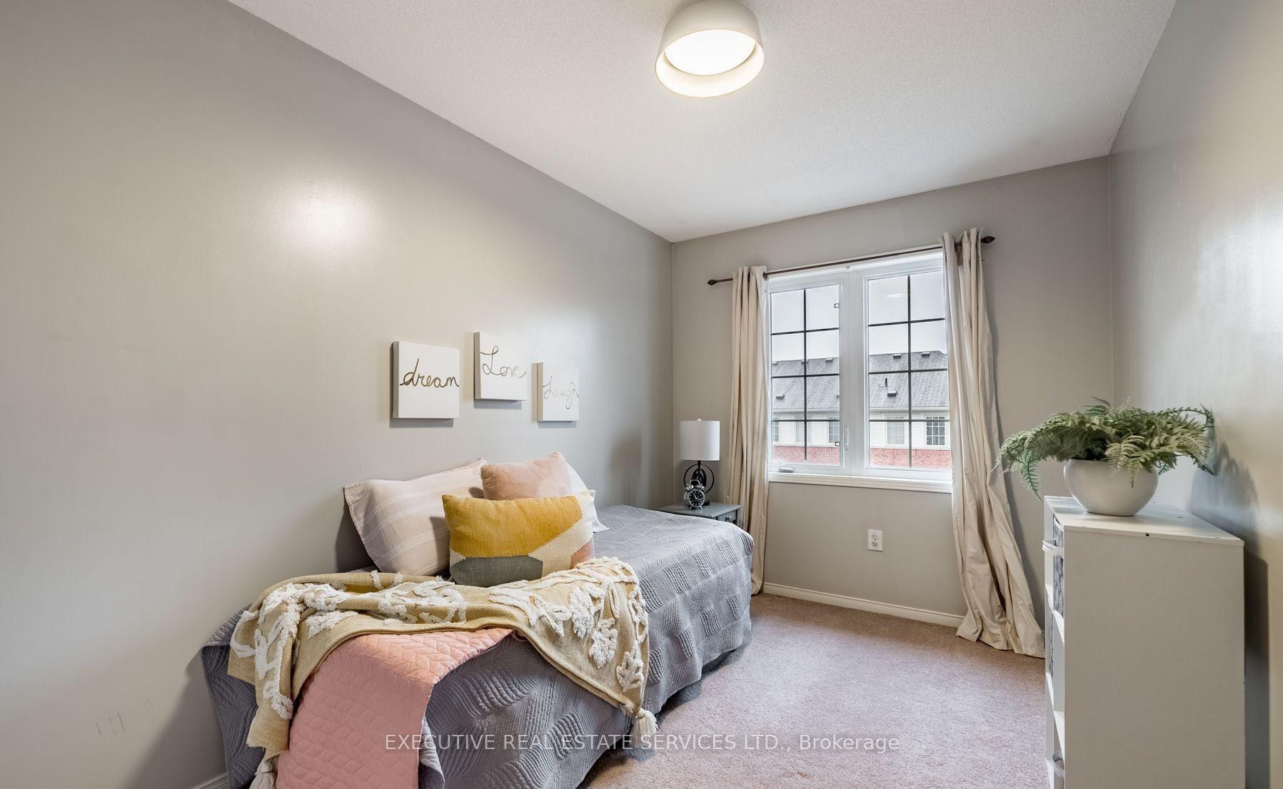 Photo 14 of 495 Rossland Road E, Ajax, Central East — HOMEH