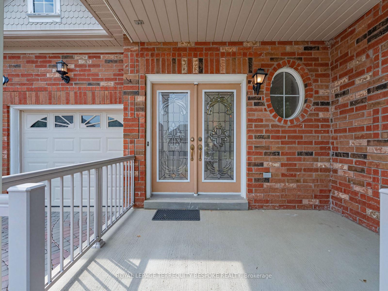 Photo 8 of 10 Leparc Road, Brampton, Vales of Castlemore North — HOMEH