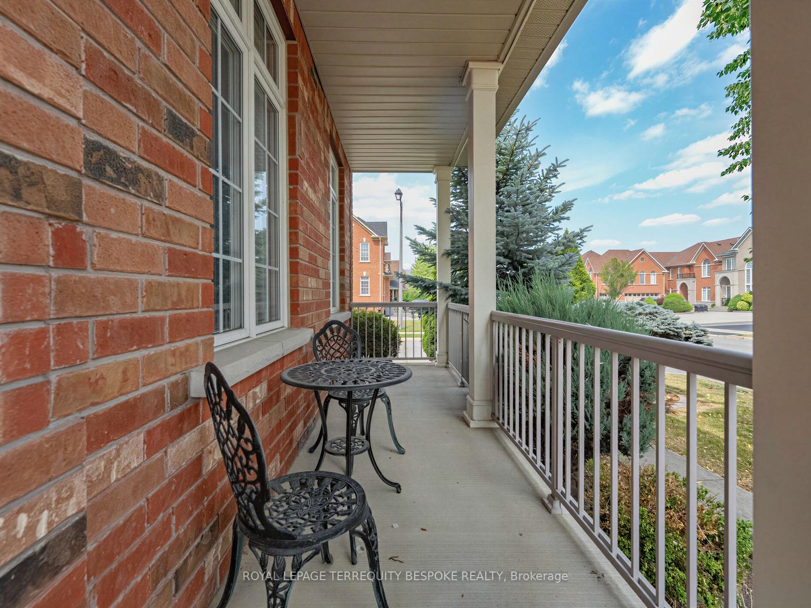 Photo 9 of 10 Leparc Road, Brampton, Vales of Castlemore North — HOMEH