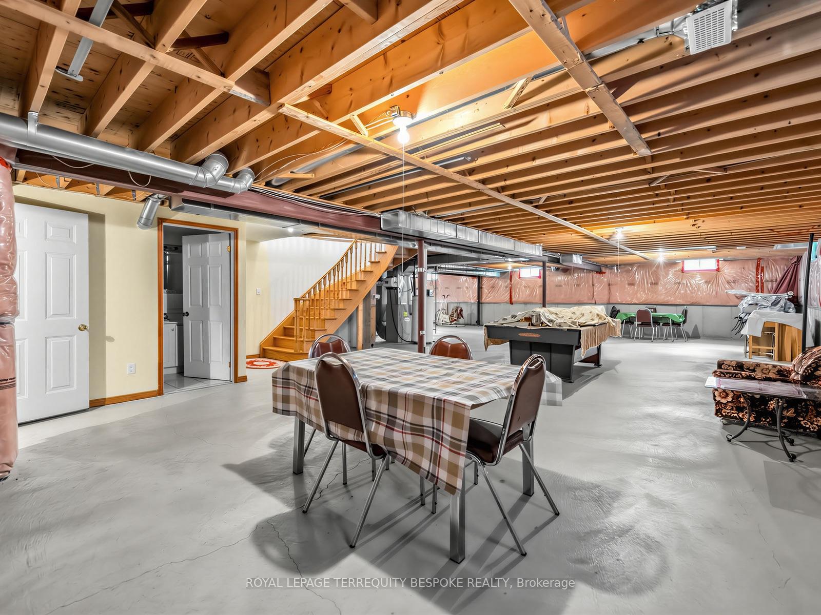 Photo 31 of 10 Leparc Road, Brampton, Vales of Castlemore North — HOMEH