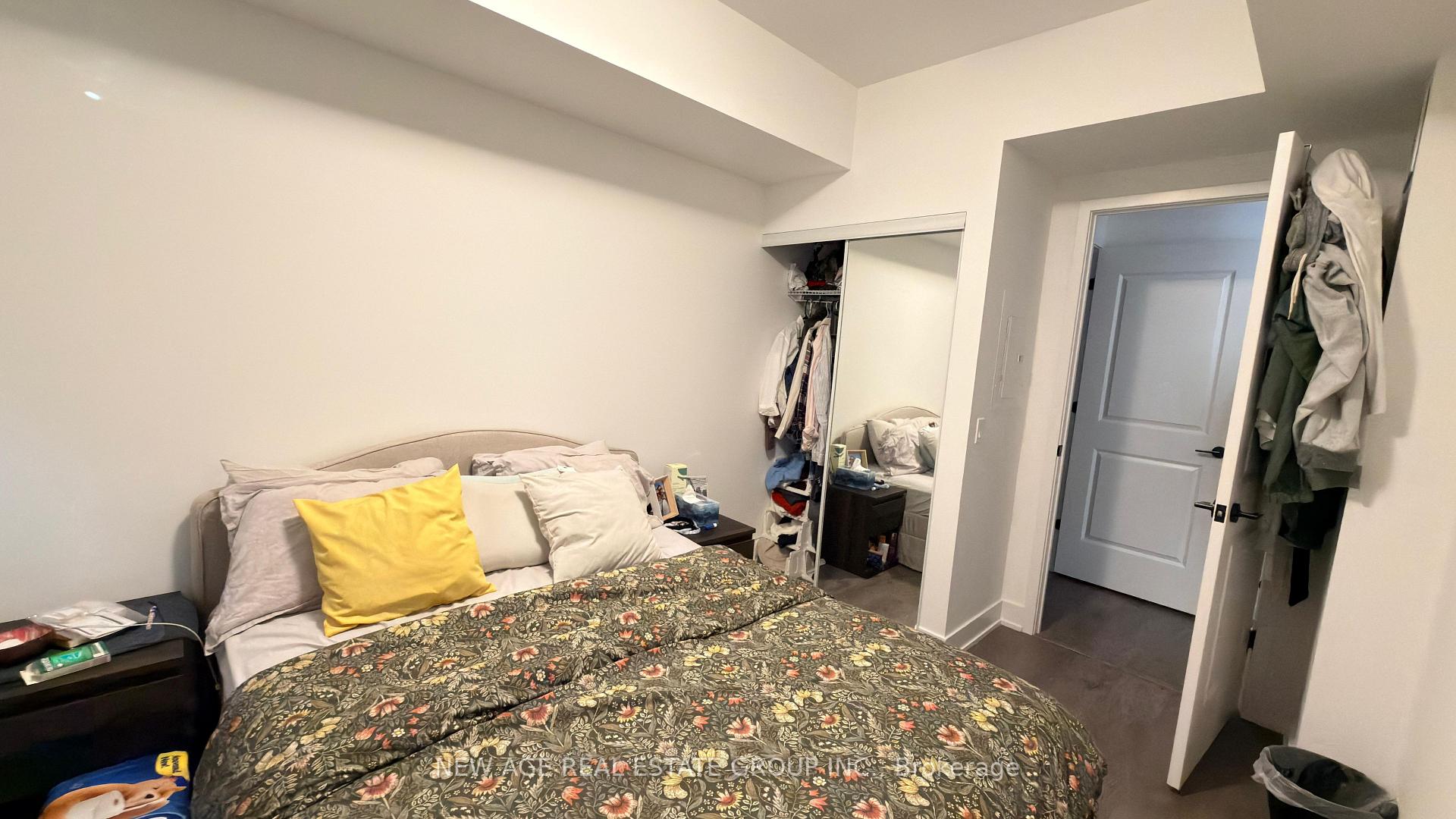 Photo 17 of Unit 310, 2343 khalsa gate Road, Oakville, Westmount — HOMEH