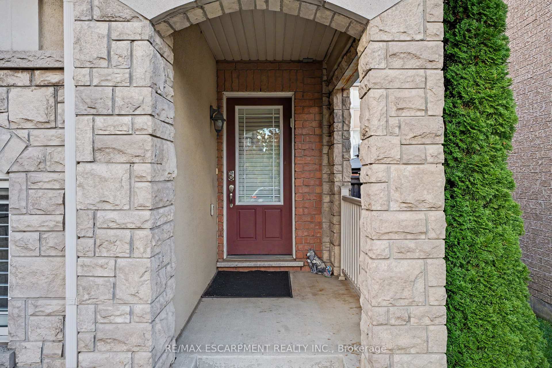Photo 3 of 418 Kitty Murray Lane, Hamilton, Meadowlands — HOMEH