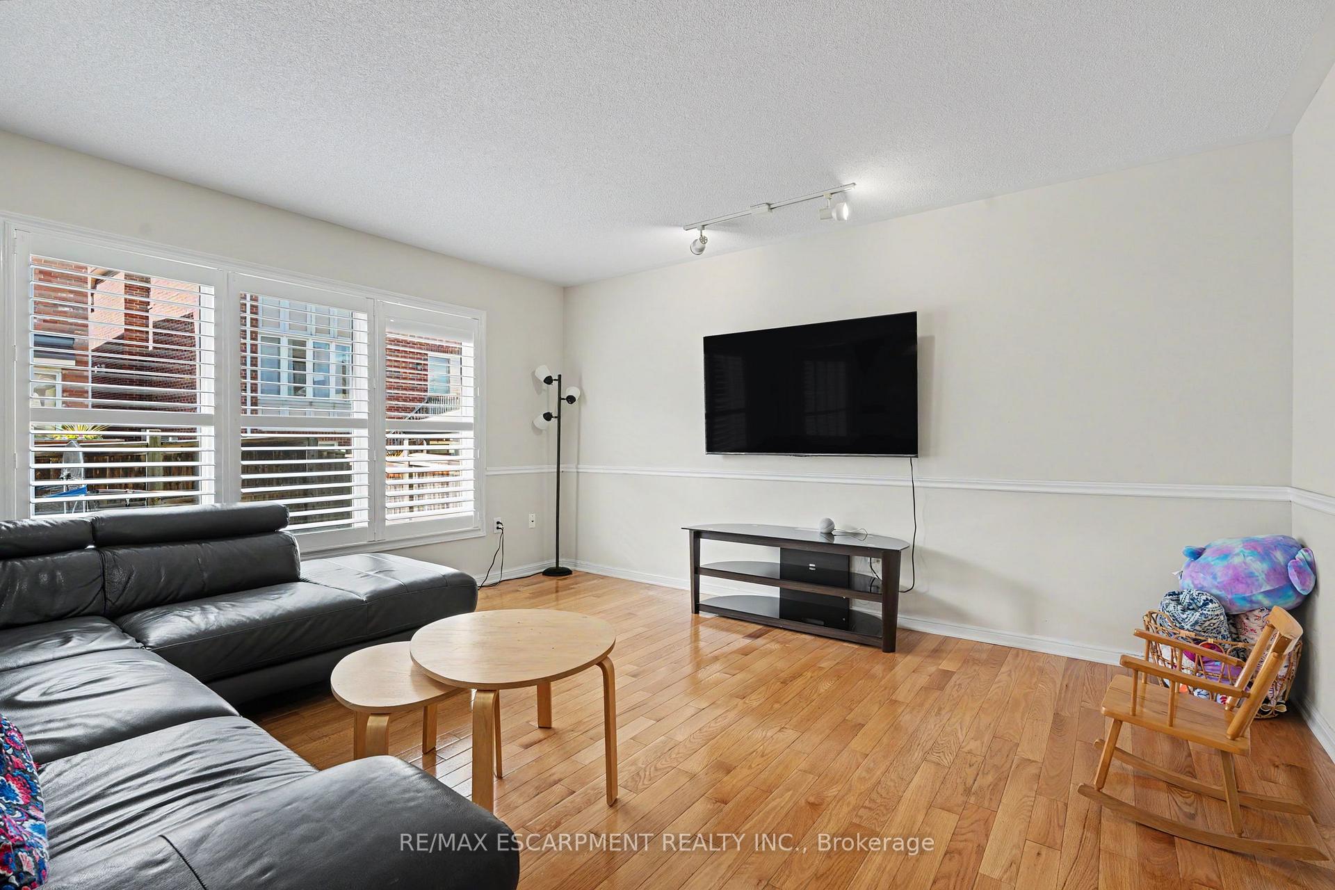 Photo 9 of 418 Kitty Murray Lane, Hamilton, Meadowlands — HOMEH
