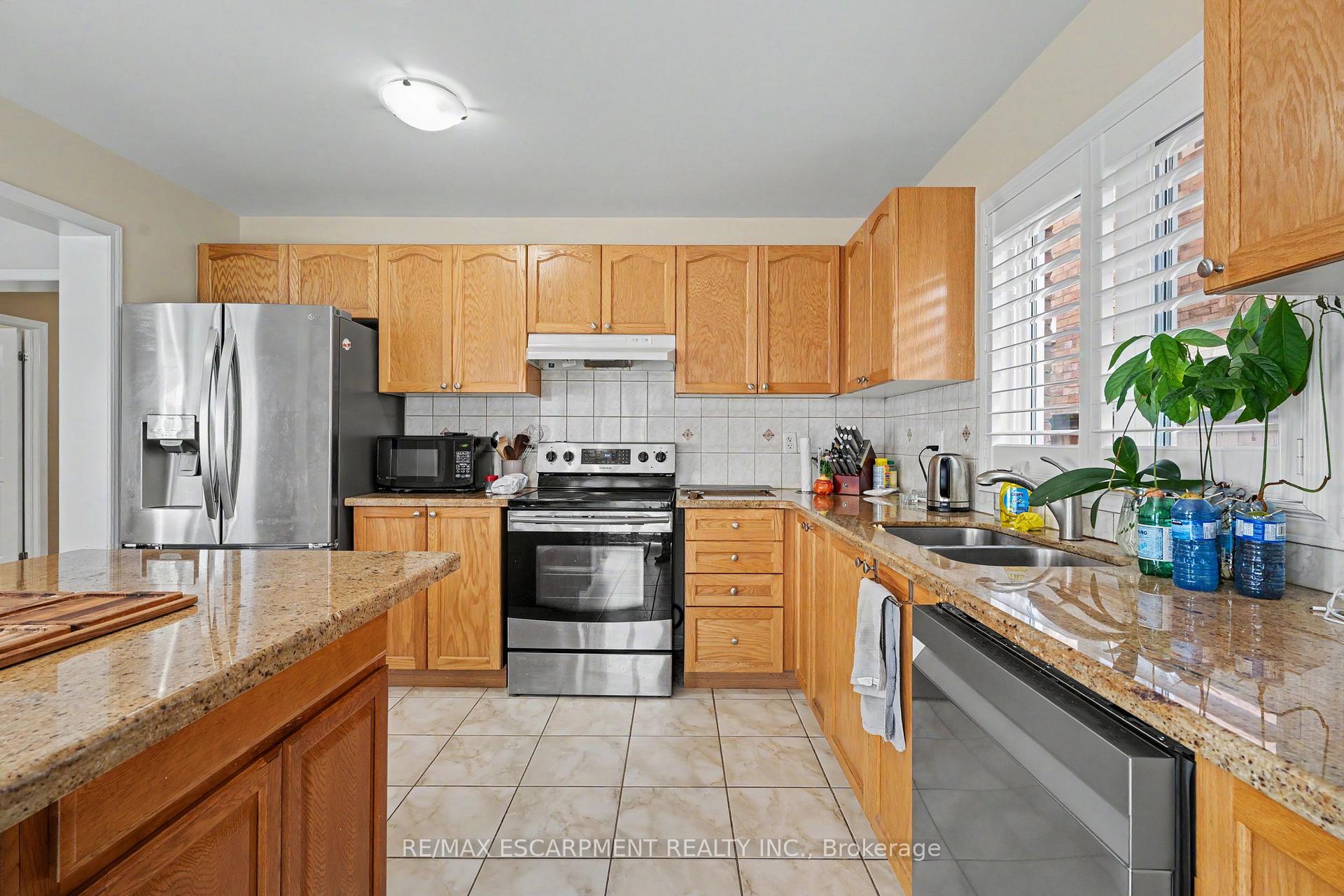 Photo 15 of 418 Kitty Murray Lane, Hamilton, Meadowlands — HOMEH