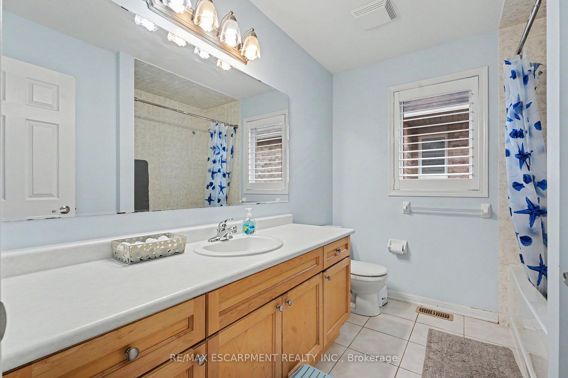 Photo 21 of 418 Kitty Murray Lane, Hamilton, Meadowlands — HOMEH