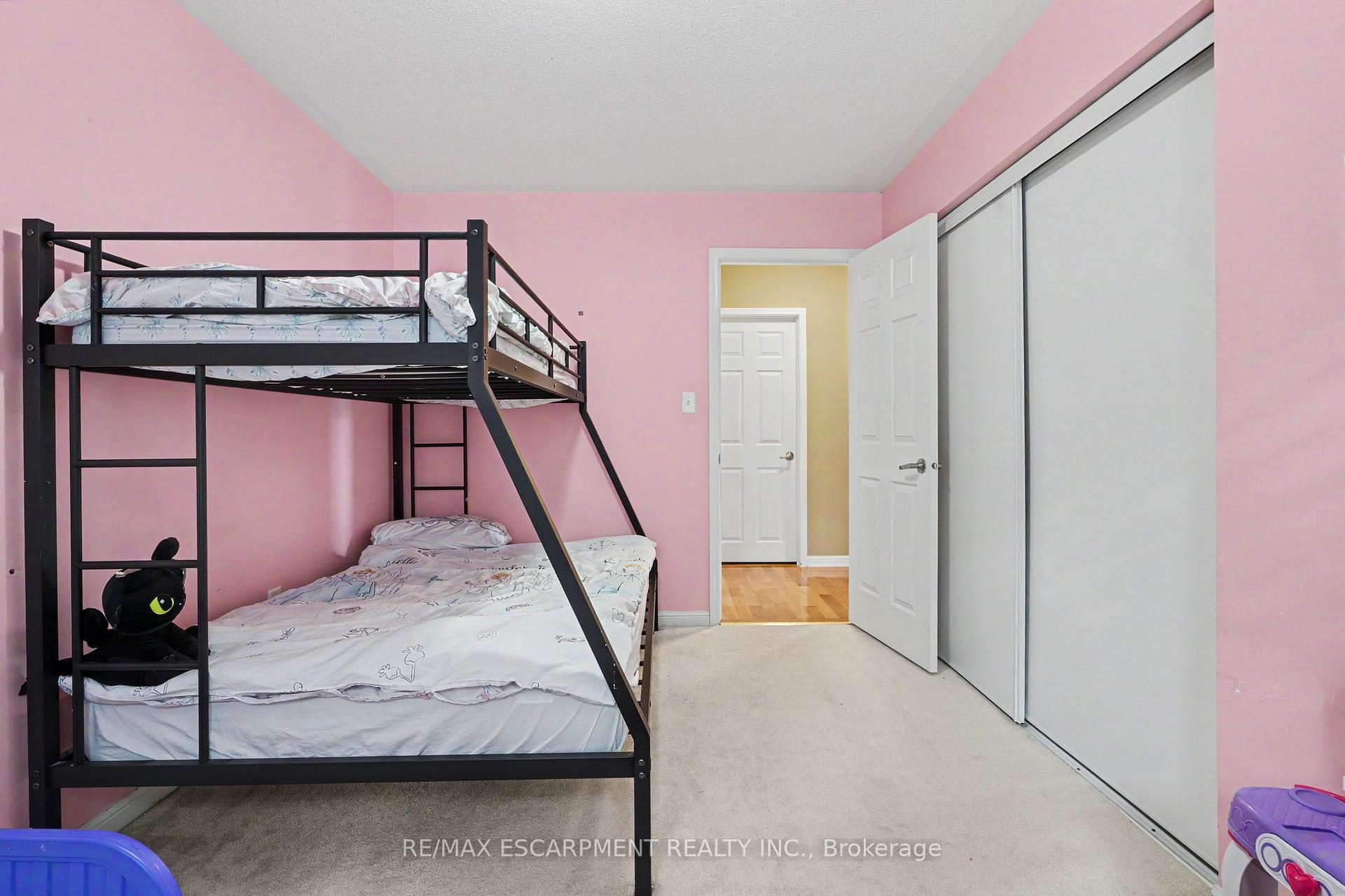 Photo 24 of 418 Kitty Murray Lane, Hamilton, Meadowlands — HOMEH