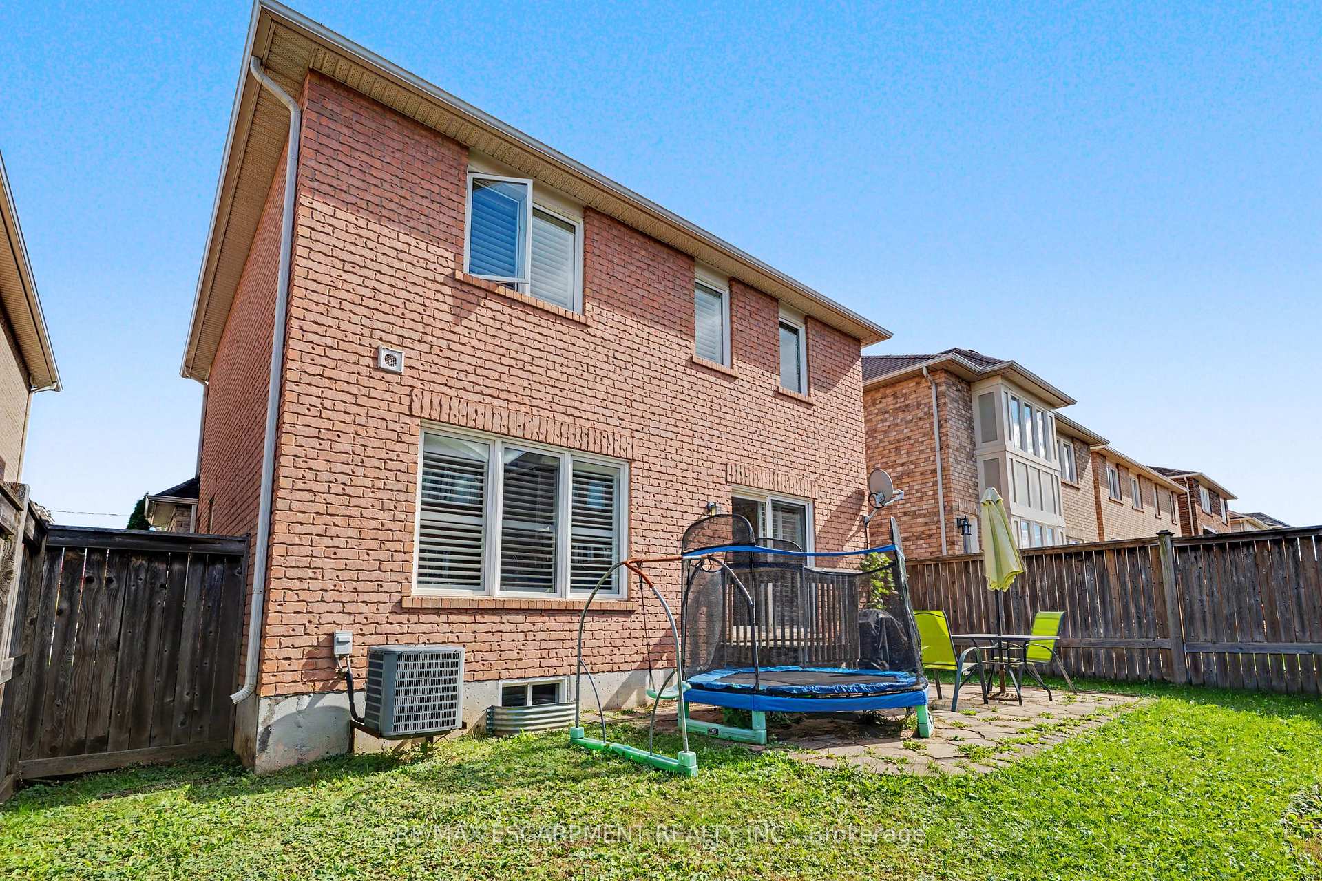 Photo 30 of 418 Kitty Murray Lane, Hamilton, Meadowlands — HOMEH