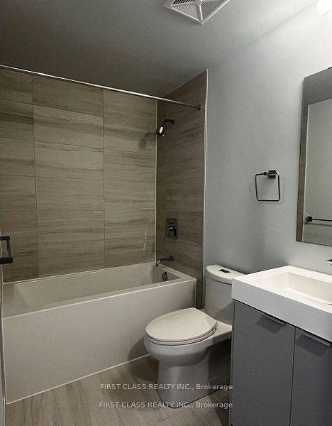 Photo 6 of Unit 813, 2920 Highway 7 Road, Vaughan, Concord — HOMEH