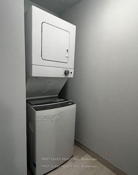 Photo 7 of Unit 813, 2920 Highway 7 Road, Vaughan, Concord — HOMEH