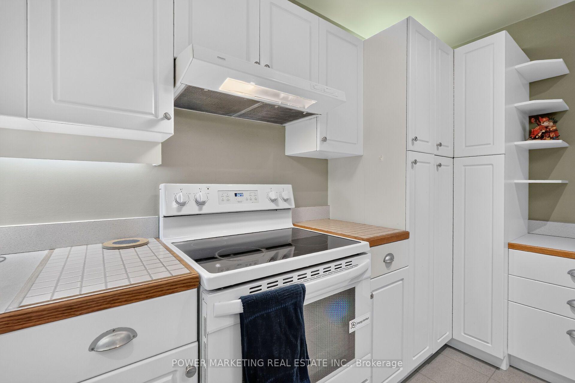 Photo 24 of 2213 Fillmore Crescent, Ottawa, Beacon Hill North — HOMEH