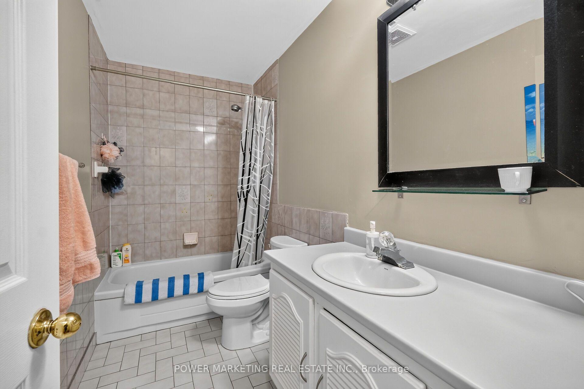 Photo 34 of 2213 Fillmore Crescent, Ottawa, Beacon Hill North — HOMEH