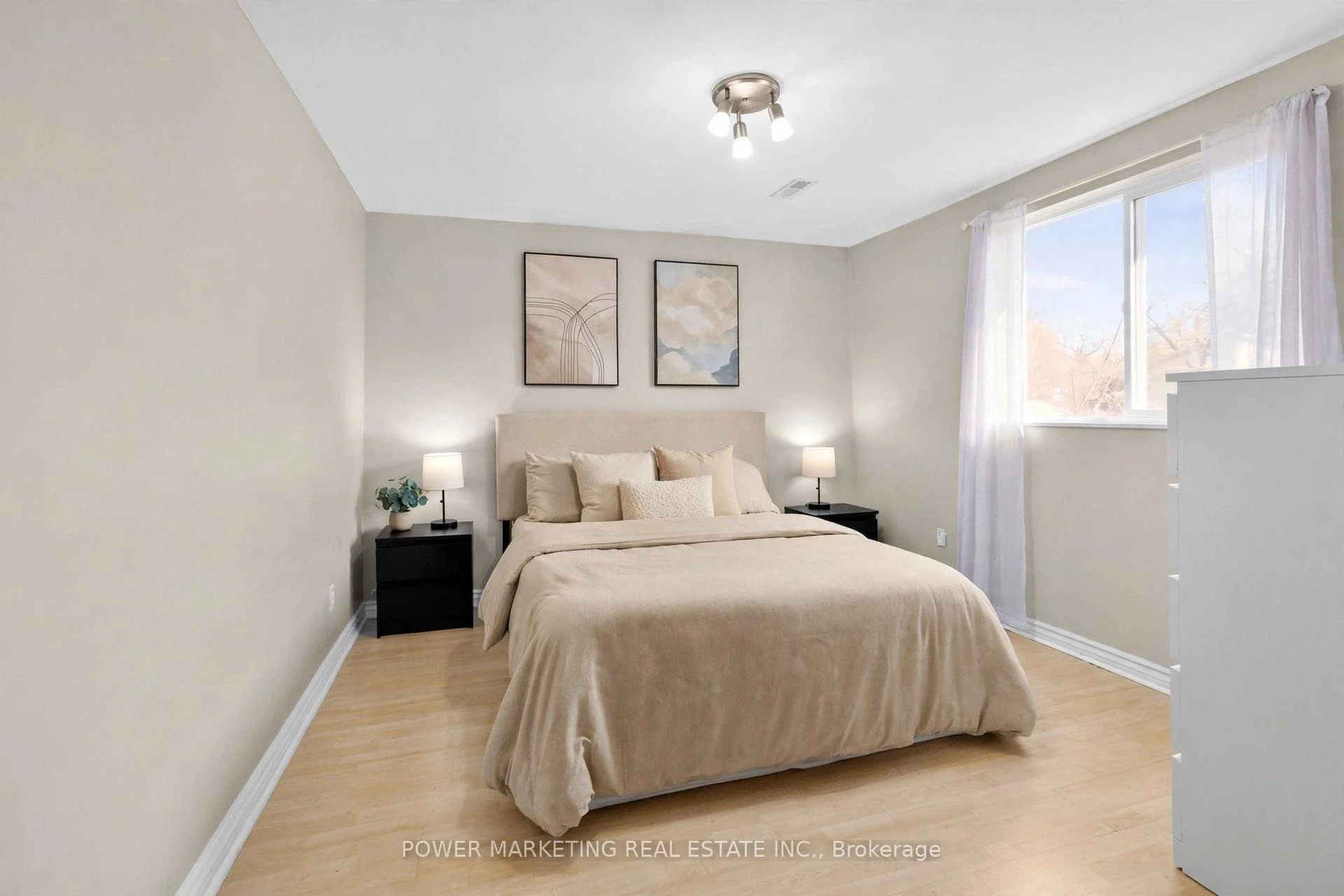 Photo 27 of 2213 Fillmore Crescent, Ottawa, Beacon Hill North — HOMEH