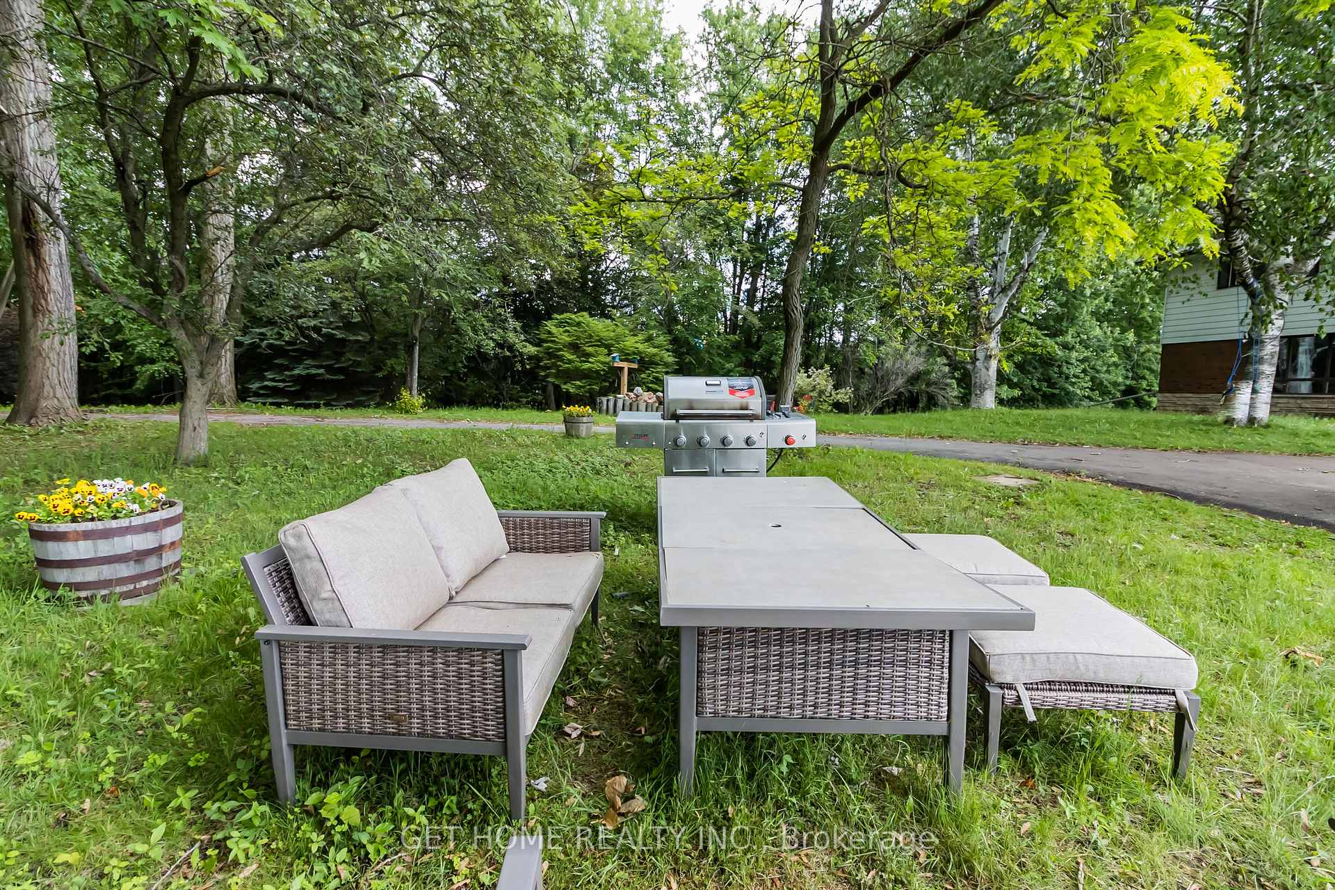 Photo 12 of 4475 Country Lane E, Whitby, Rural Whitby — HOMEH