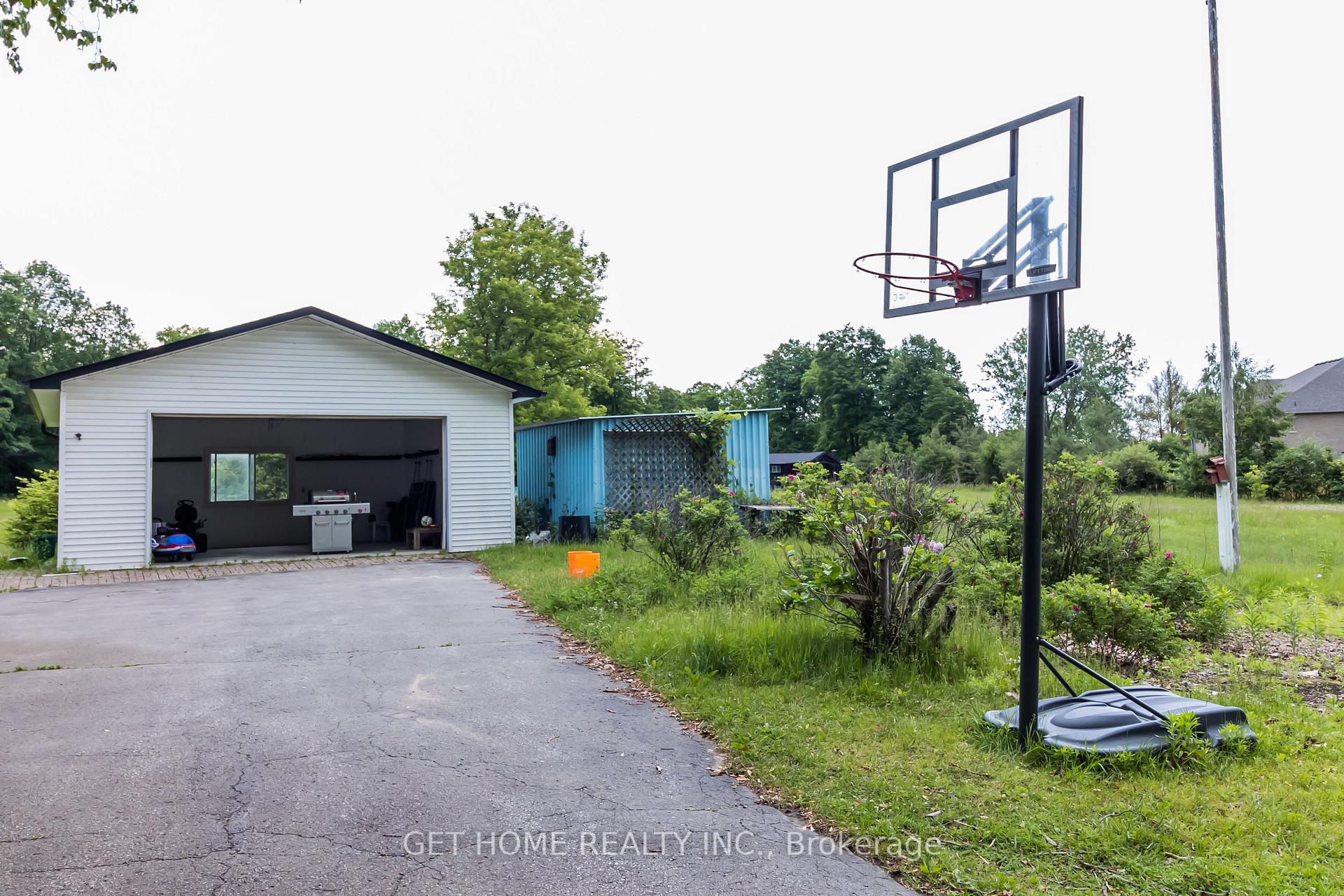 Photo 18 of 4475 Country Lane E, Whitby, Rural Whitby — HOMEH
