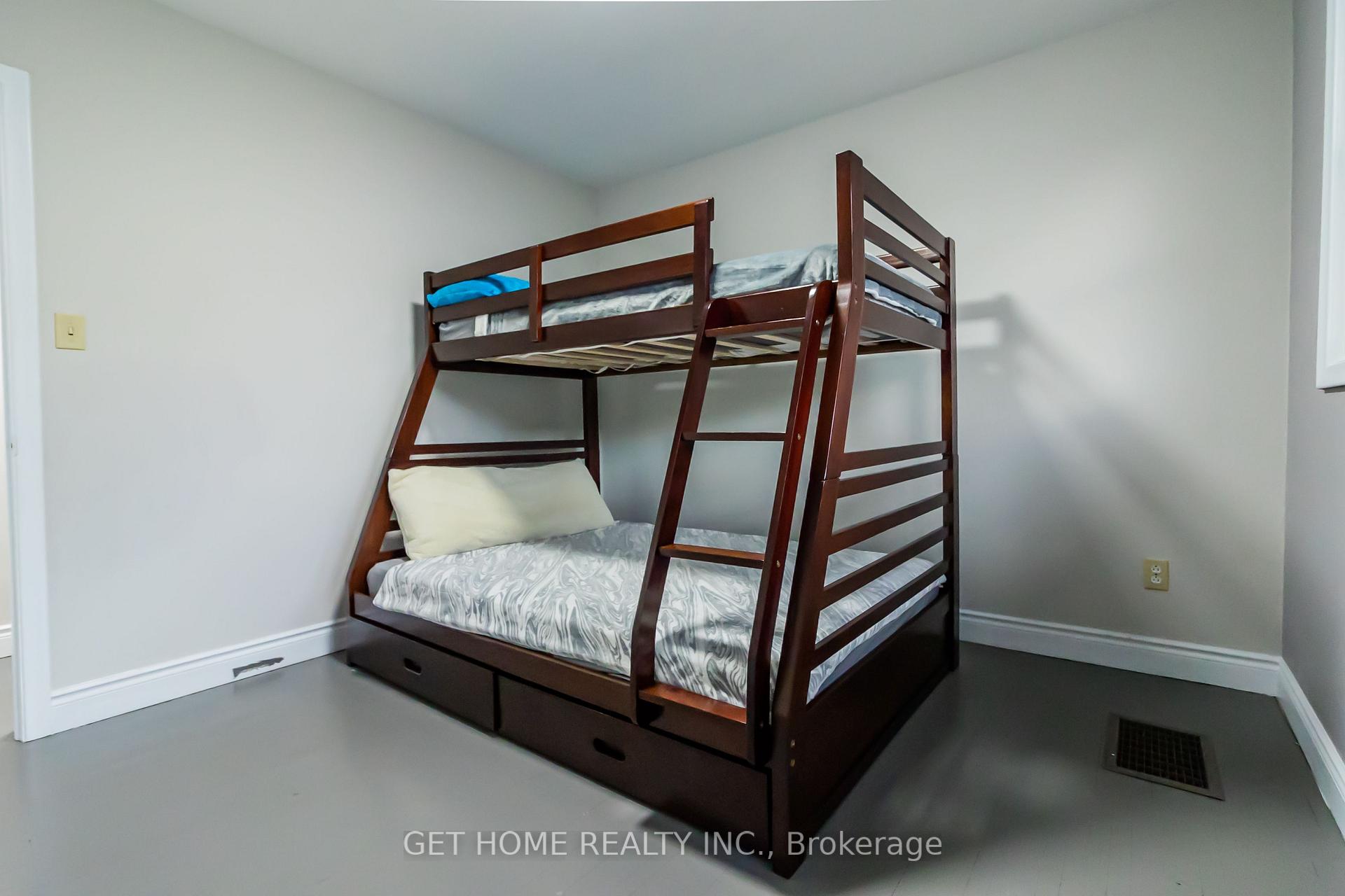 Photo 30 of 4475 Country Lane E, Whitby, Rural Whitby — HOMEH