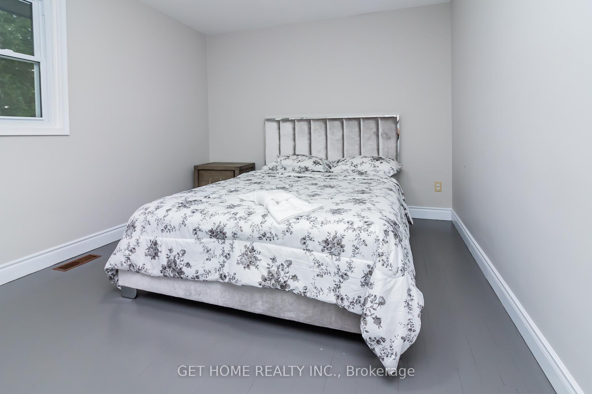 Photo 31 of 4475 Country Lane E, Whitby, Rural Whitby — HOMEH