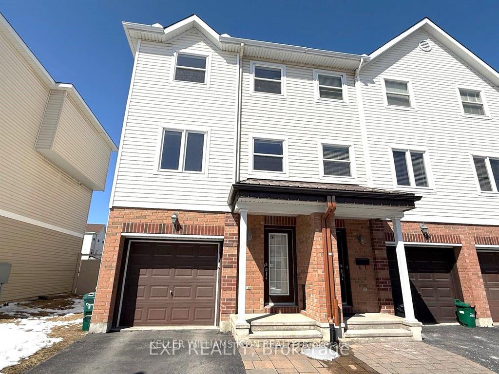 Photo of 374 Moffat Pond Court